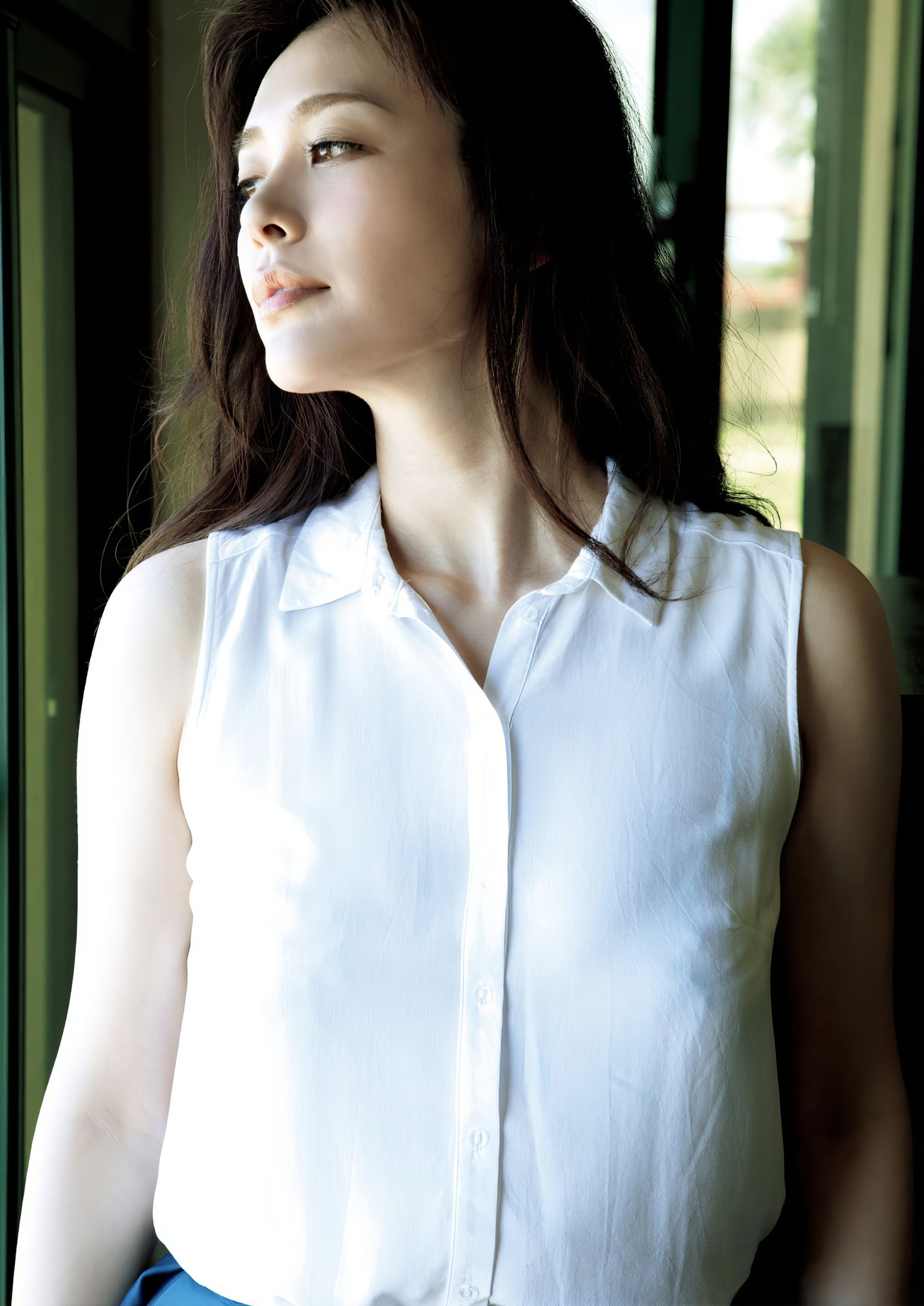Chiaki Hiratsuka 平塚千瑛, ファースト写真集 『Birth』 Set.03 [30P]