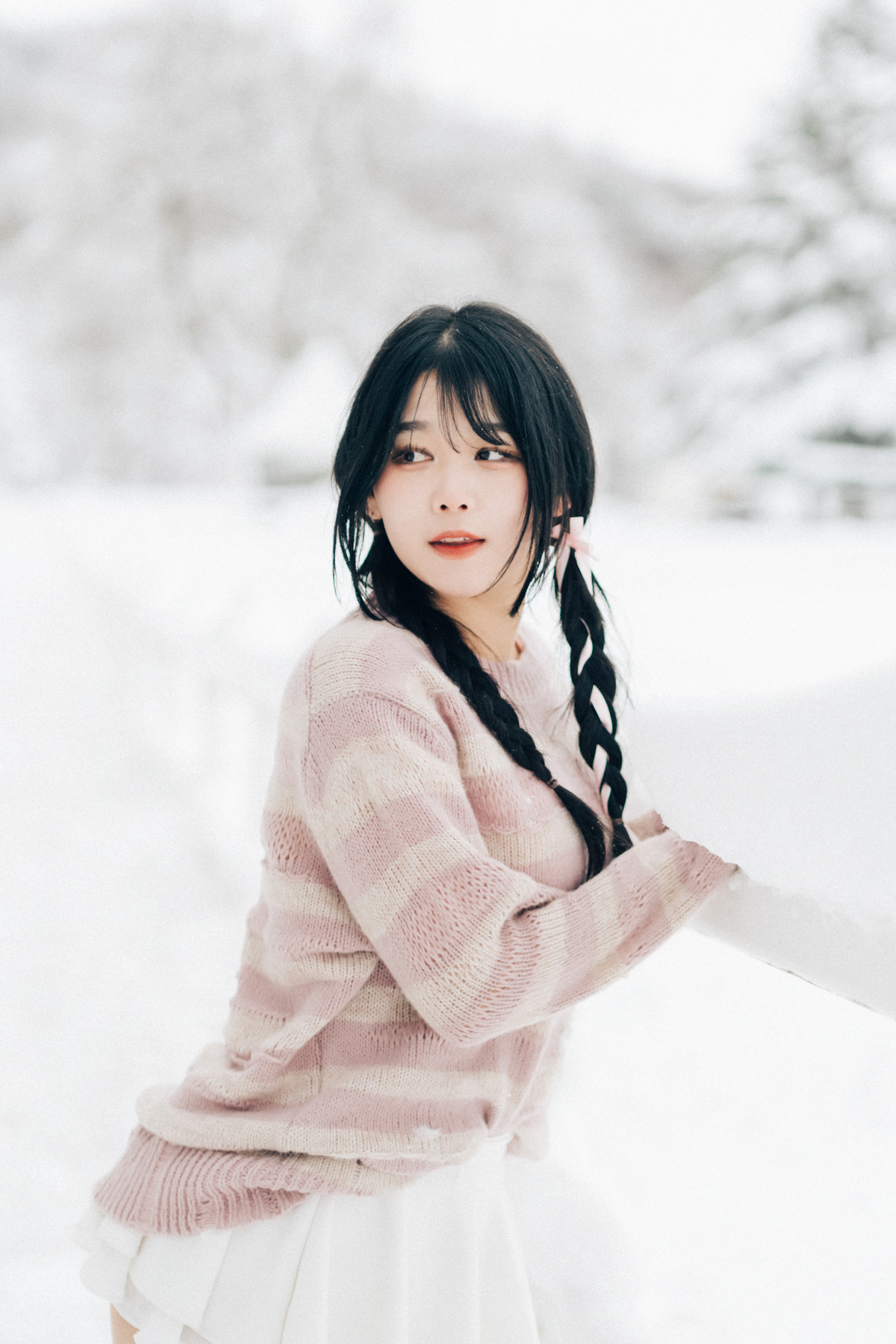 ZIA.Kwon 권지아, [Loozy] Snow Girl Set.01 [56P]