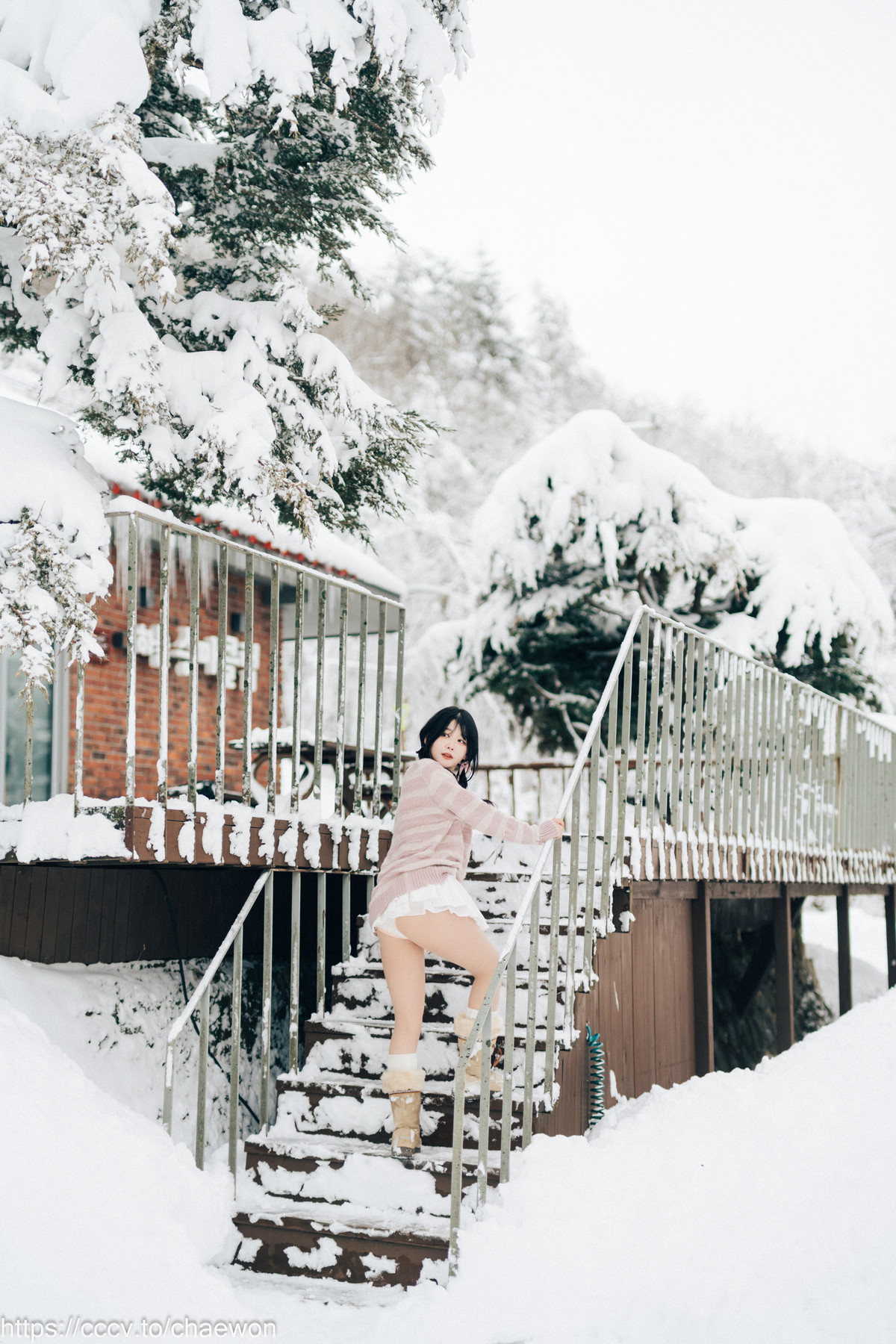 ZIA.Kwon 권지아, [Loozy] Snow Girl Set.01 [56P]