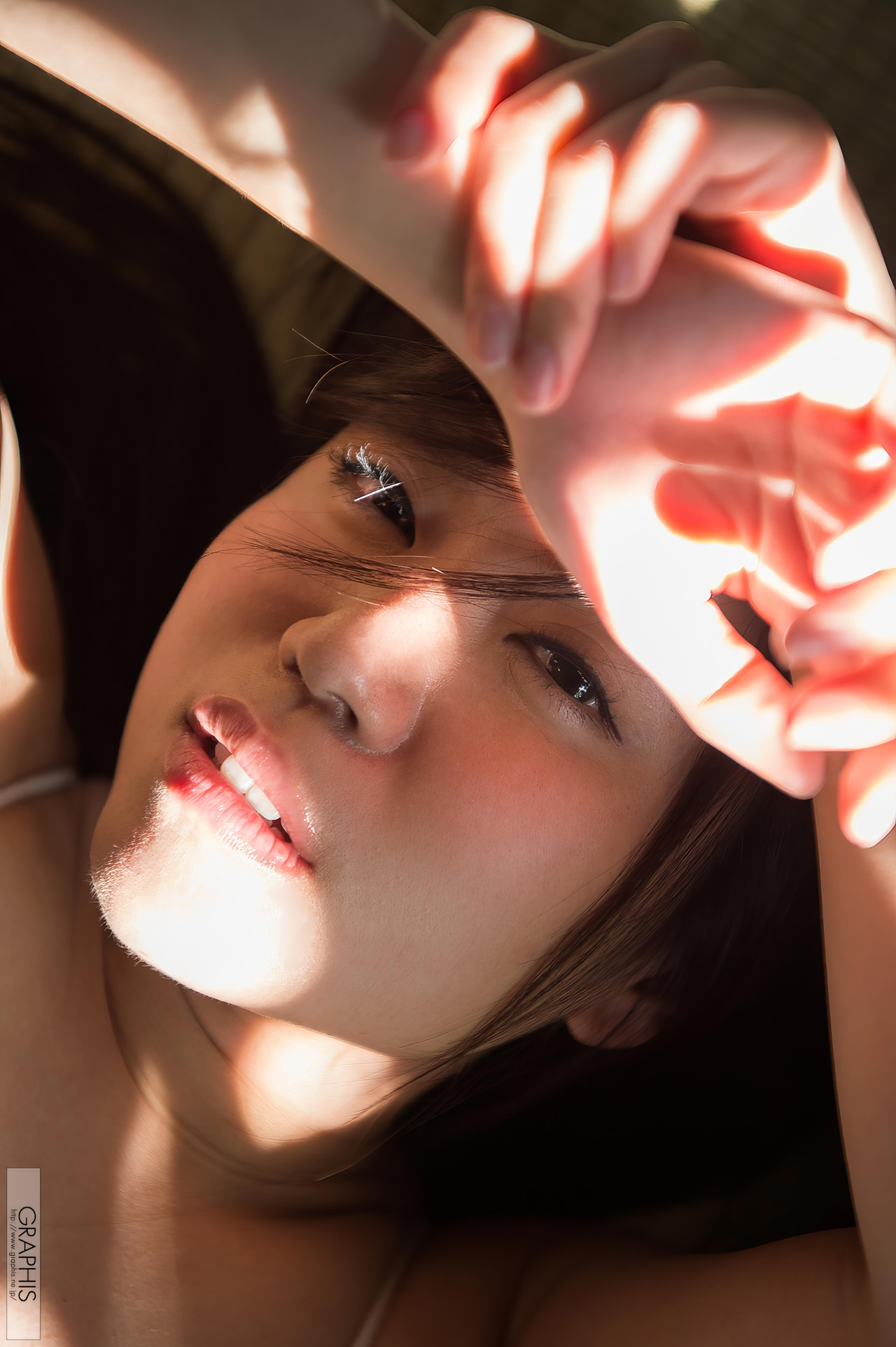 Rin Hatsumi 初美りん, [Graphis] Gals 『Look at me!』 Vol.01 [32P]