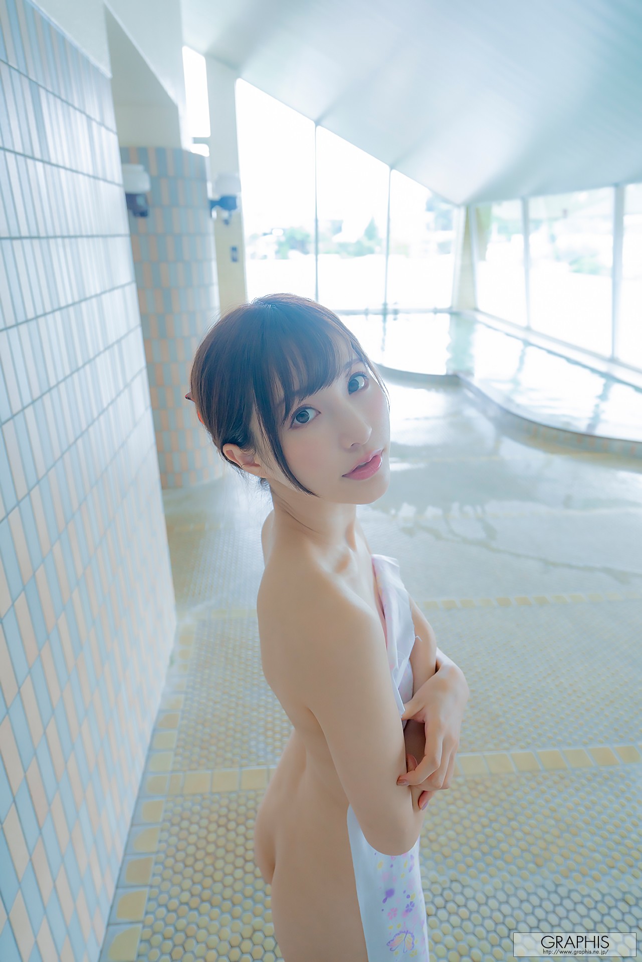 Moe Amatsuka 天使もえ, [Graphis] Gals 「HONEY」 Vol.03 [40P]