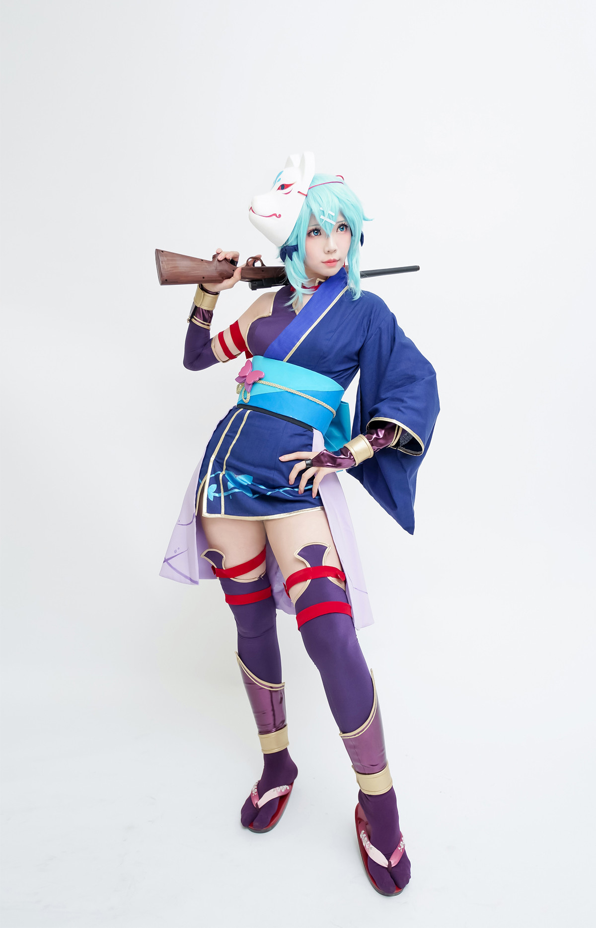 Cosplay ElyEE子 诗乃猎人 [33P]