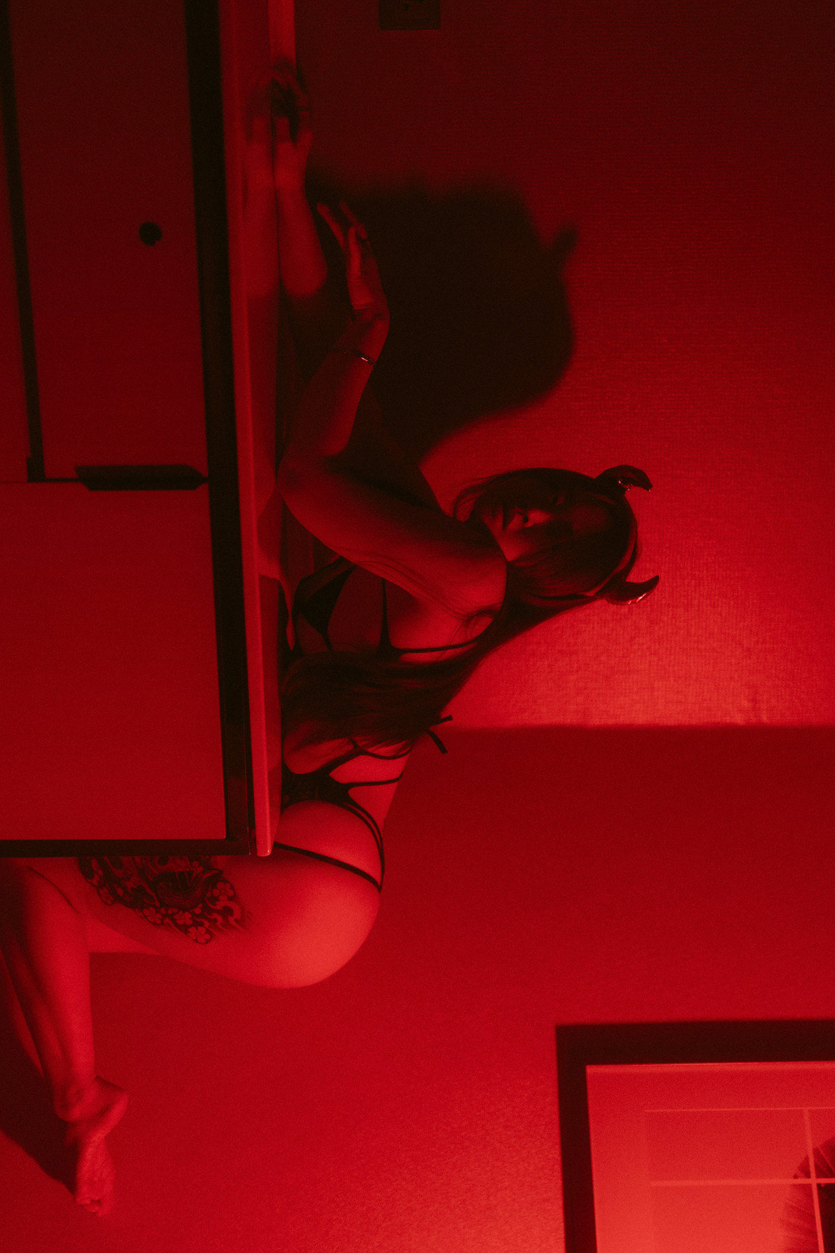 Yukari ゆかり, [DCP-snaps] Vol.3 Halloween Red Set.02 [67P]