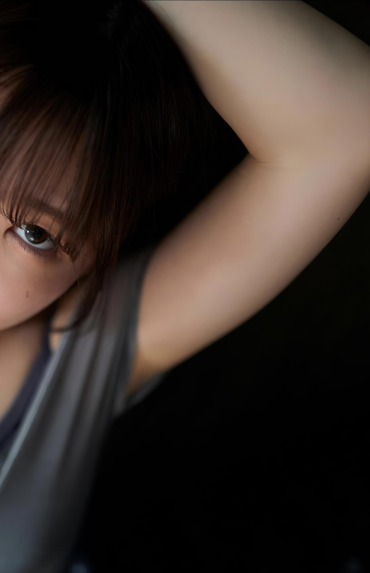 Koron Yanagiba やなぎばころん, Harvest Time 写真集 「Distotion Vol.01」[240P]