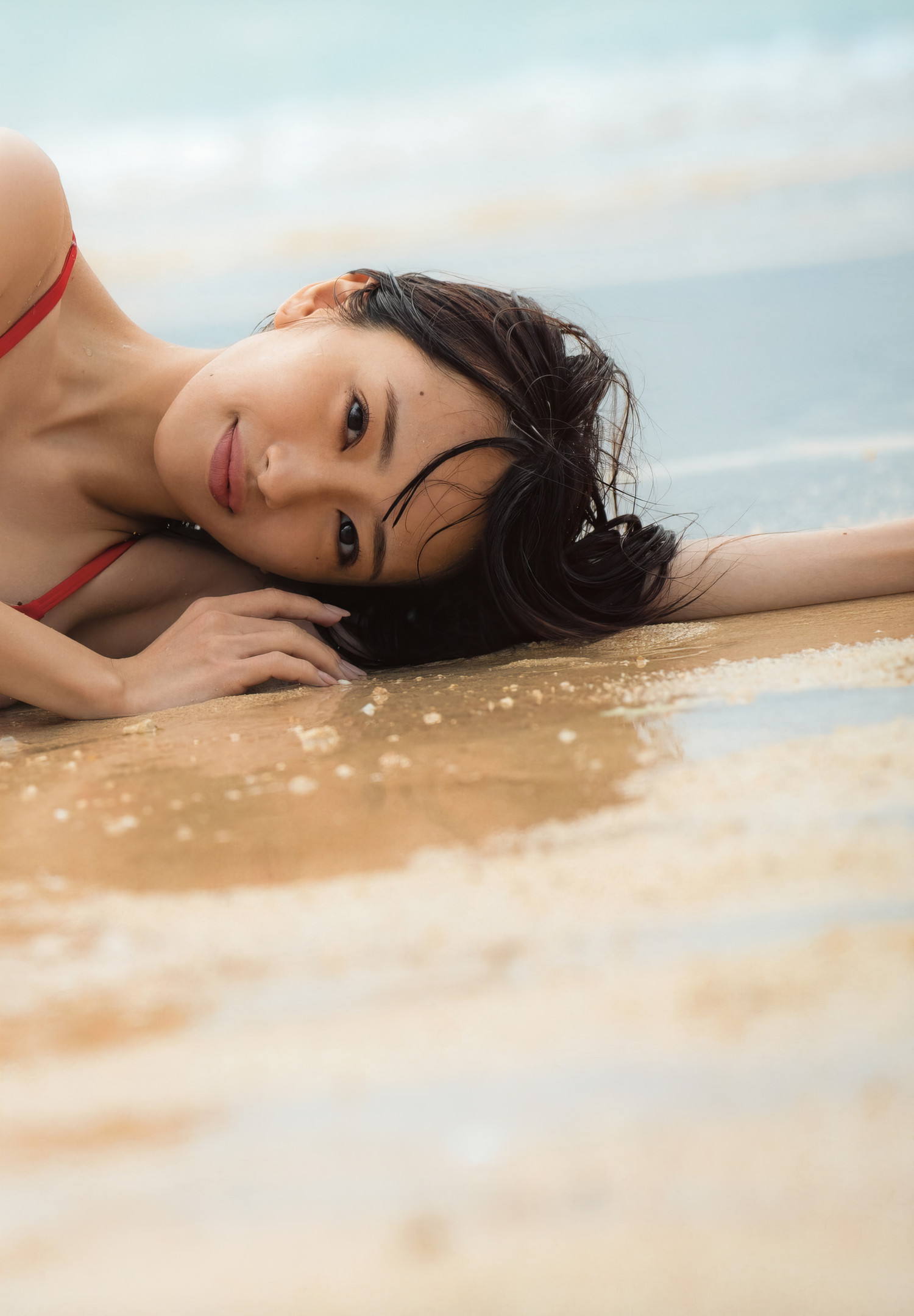 Mion Mukaichi 向井地美音, ファースト写真集 『 胸騒ぎの正体 』 Set.03 [34P]