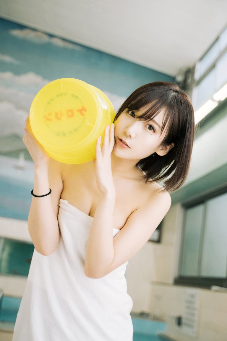 Kenken けんけん, 写真集 「銭湯ヒロイン Vol.01」 Set.02 [45P]