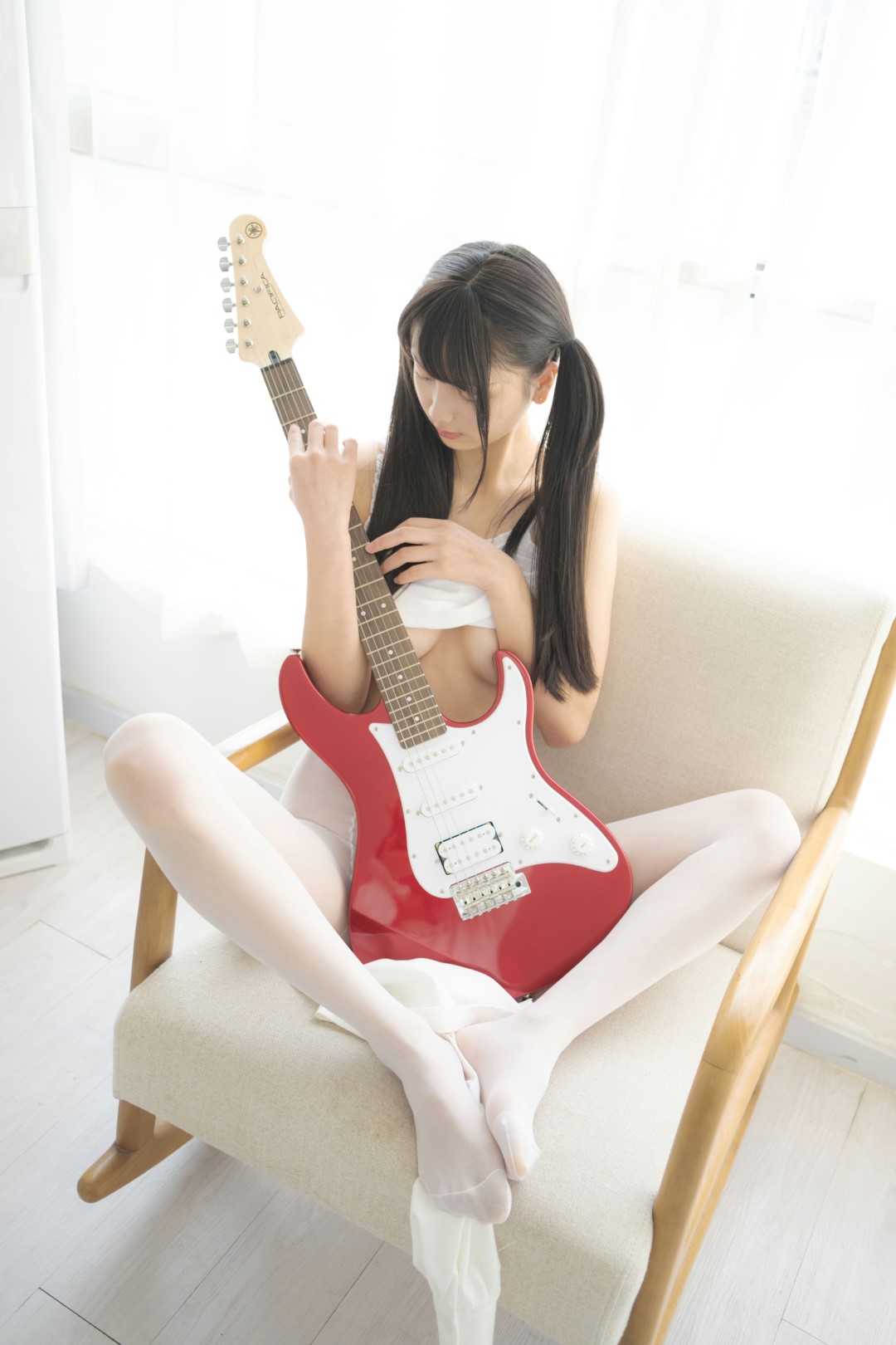 赤西夜夜 - 吉他少女 [83P]