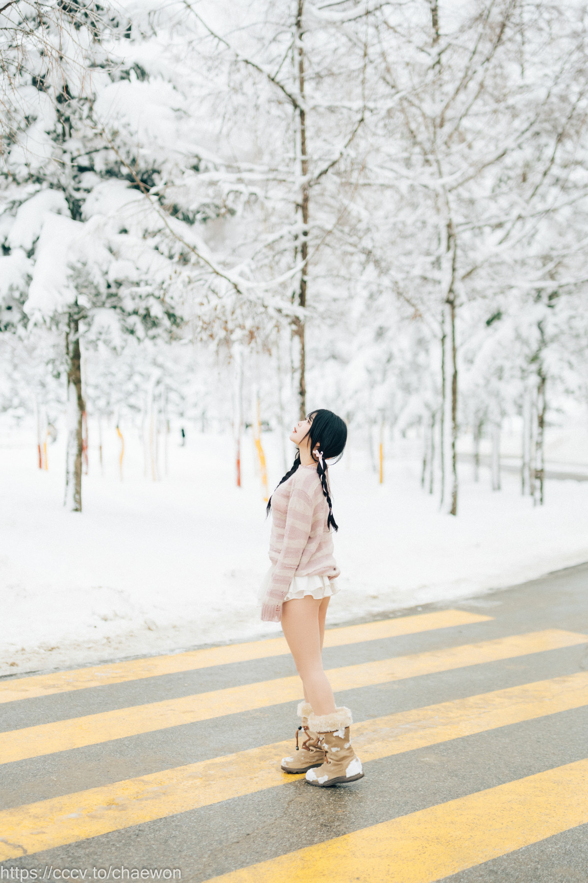 ZIA.Kwon 권지아, [Loozy] Snow Girl Set.02 [56P]