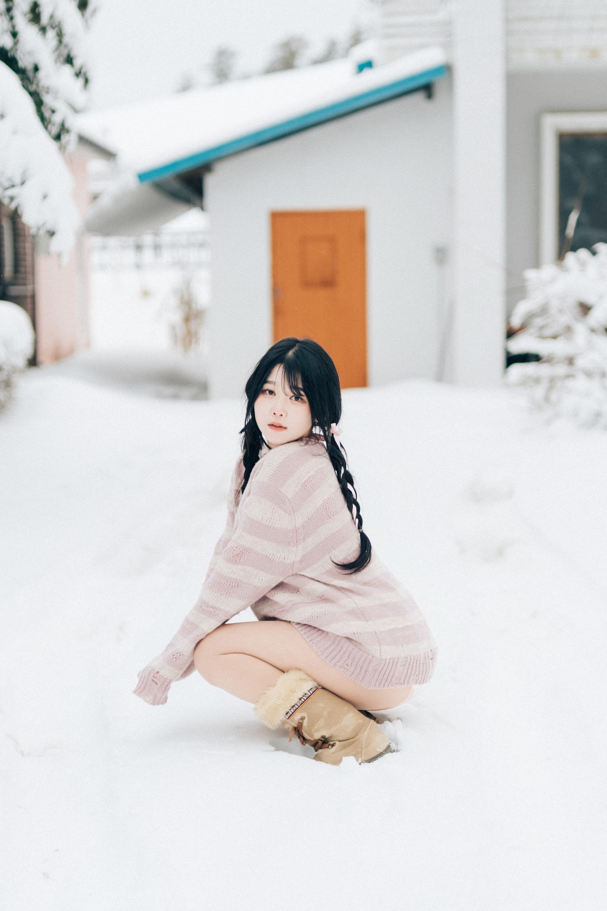 ZIA.Kwon 권지아, [Loozy] Snow Girl Set.02 [56P]