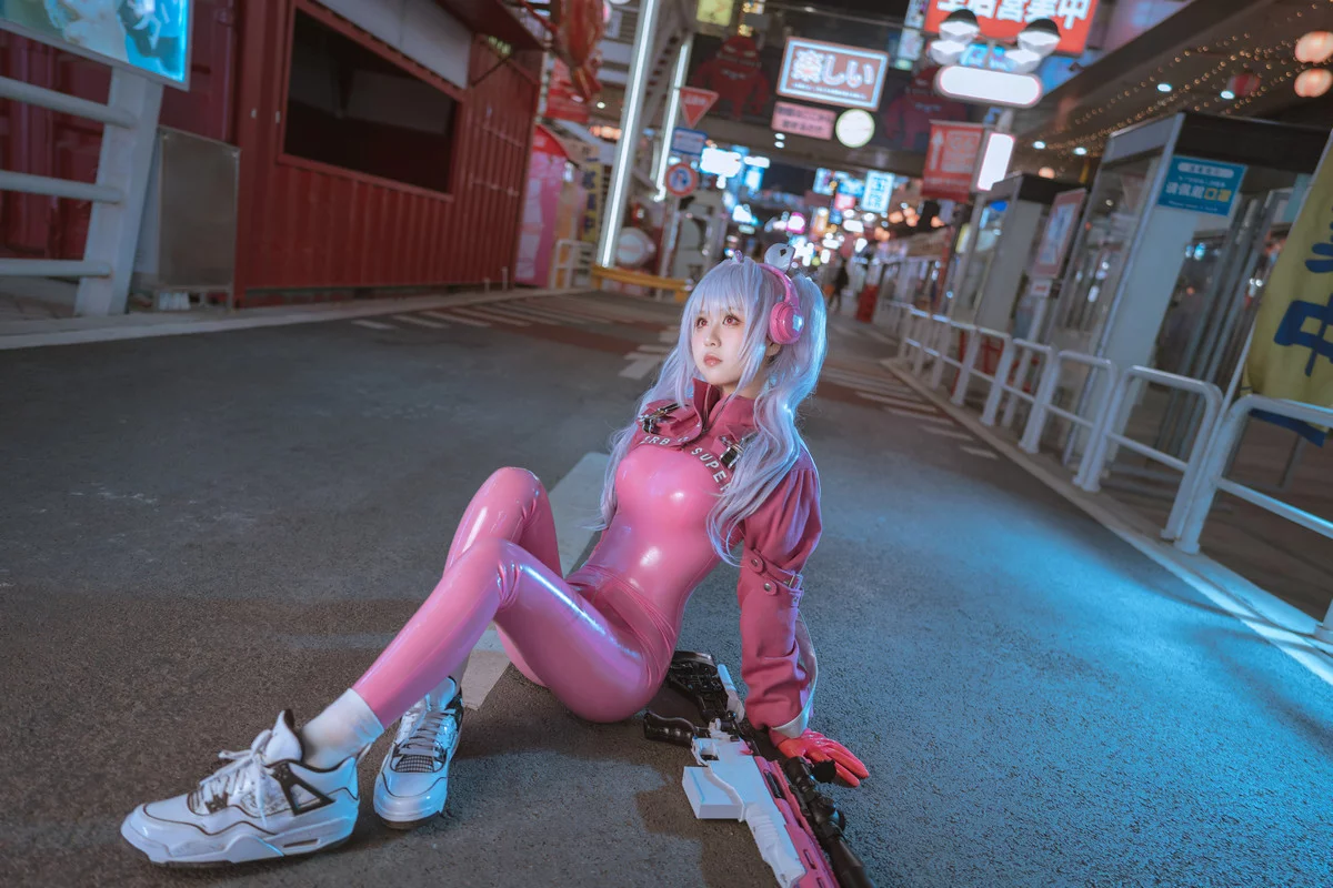 阳光美少女萌芽儿o0爱丽丝主题户外性感粉红连体衣紧身秀凹凸身材撩人诱惑写真 [108P]