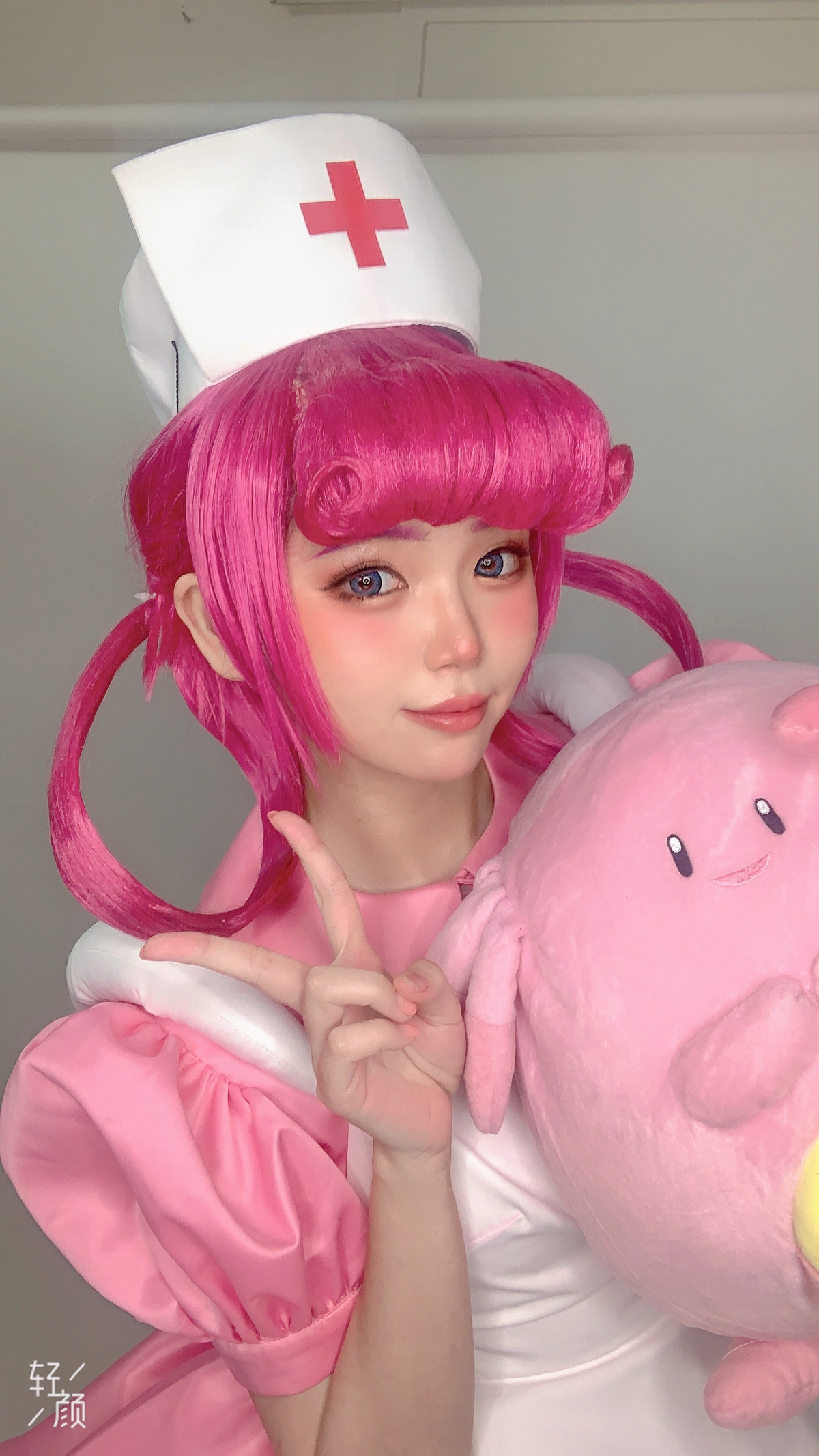 Cosplay ZinieQ Nurse Joy [35P]