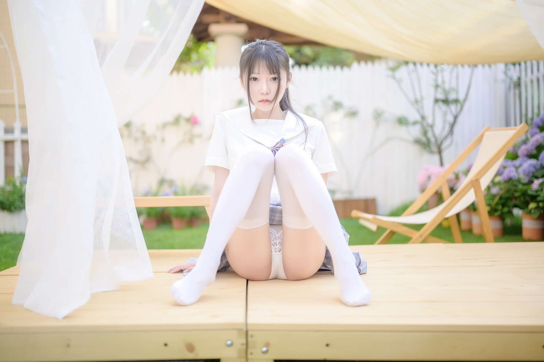 香草喵露露 Cosplay 阳光庭院制服 [50P]