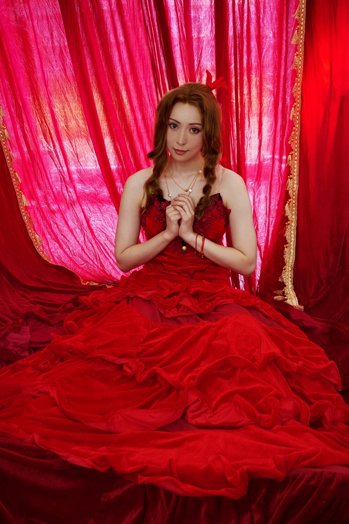 Annchirisu – Aerith Red Dress