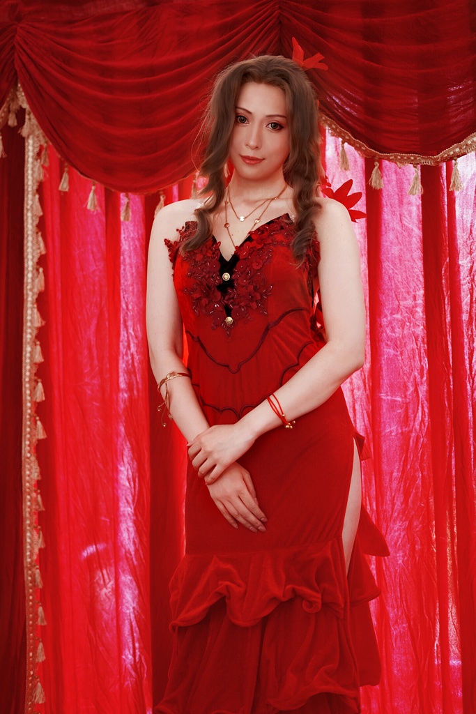 Annchirisu – Aerith Red Dress