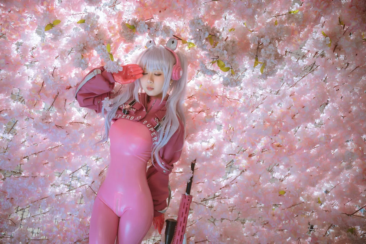 阳光美少女萌芽儿o0爱丽丝主题户外性感粉红连体衣紧身秀凹凸身材撩人诱惑写真 [108P]