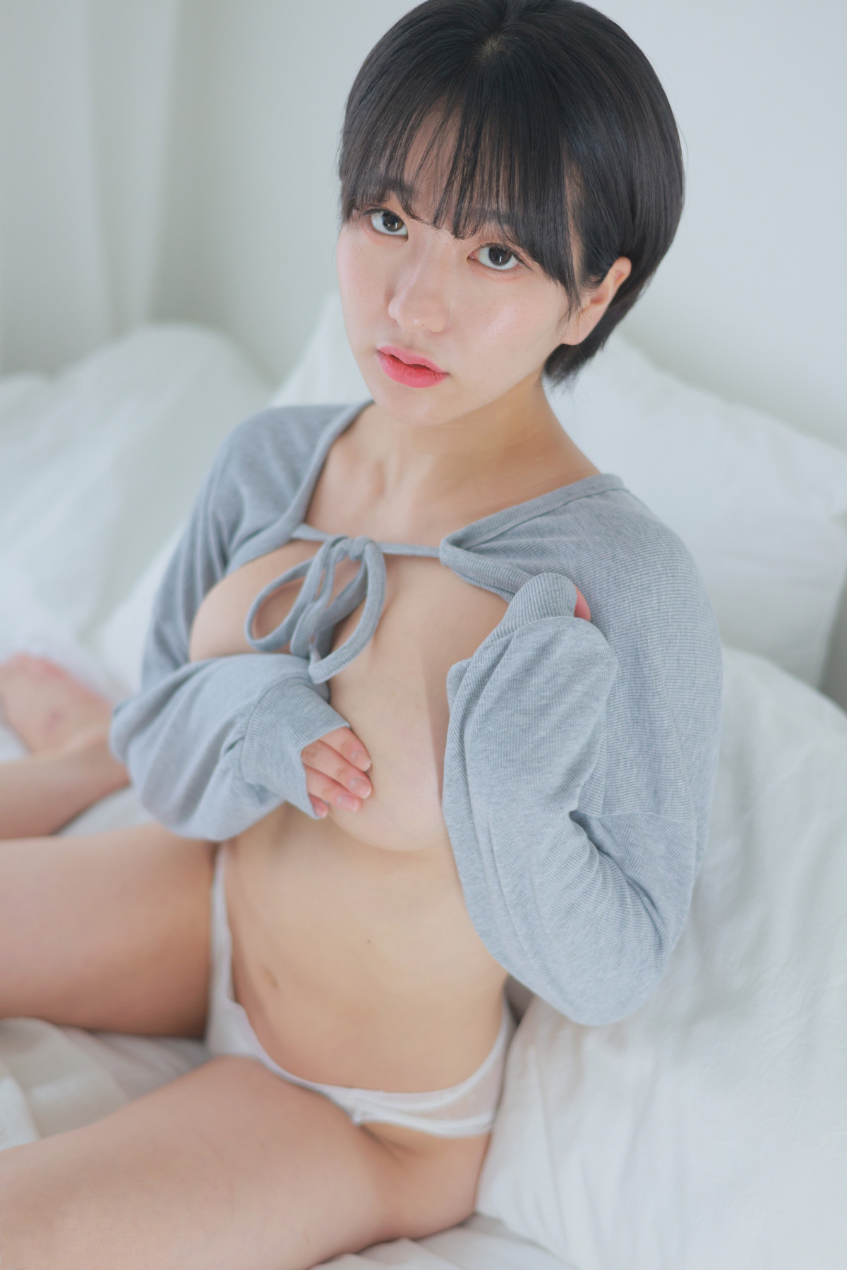 Sehee 세희, [Patreon] Gray Cardigan Short Cut Set.01 [32P]