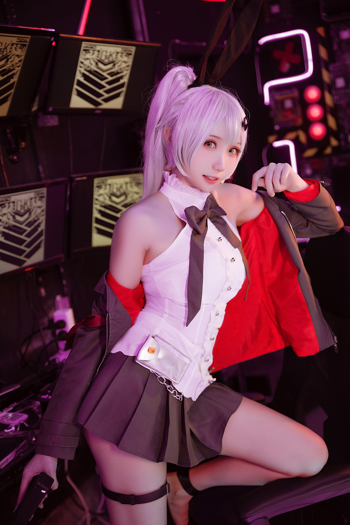 Cosplay 瓜希酱 少女前线 FN-57 Five-seveN [38P]