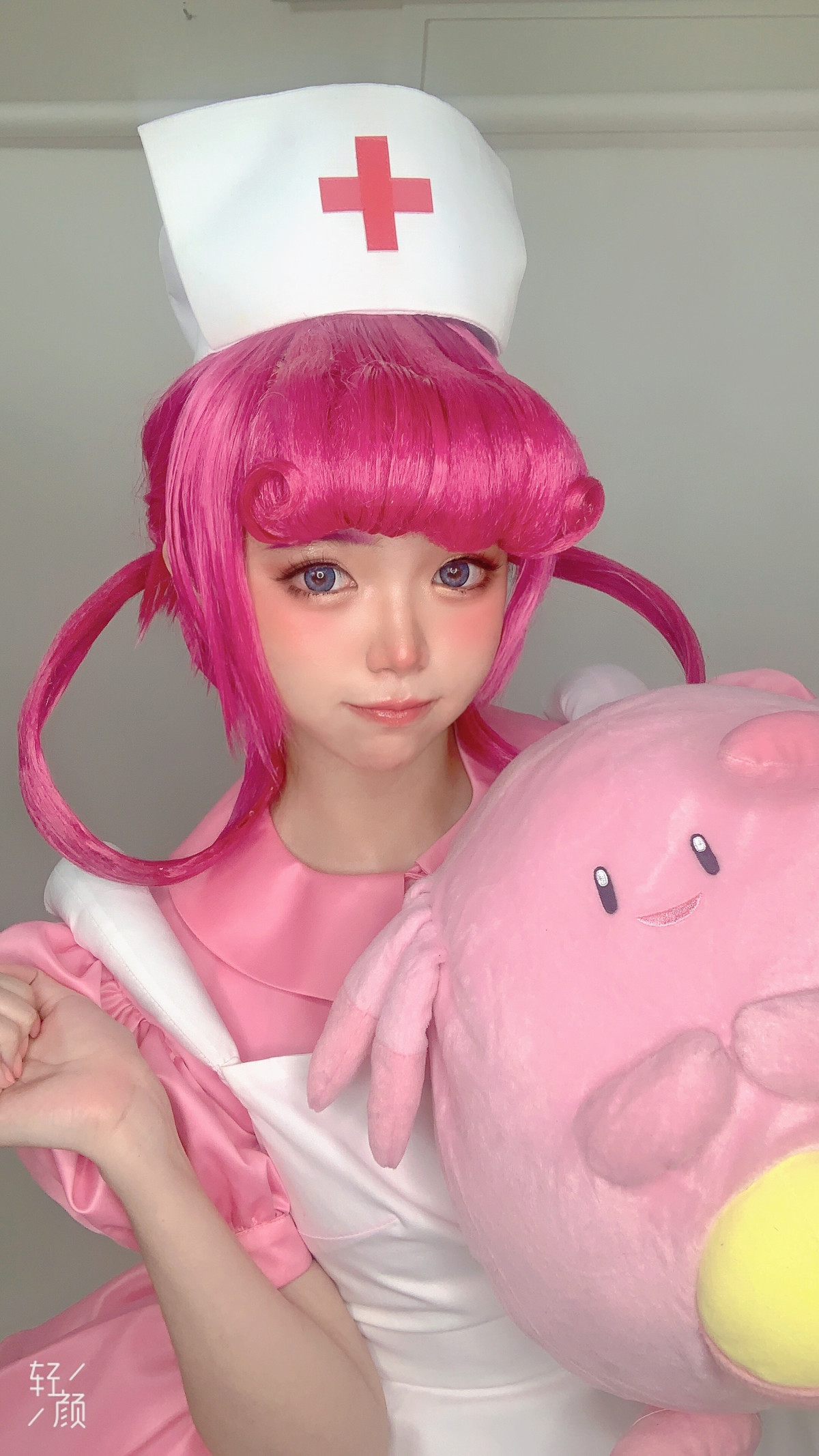 Cosplay ZinieQ Nurse Joy [35P]