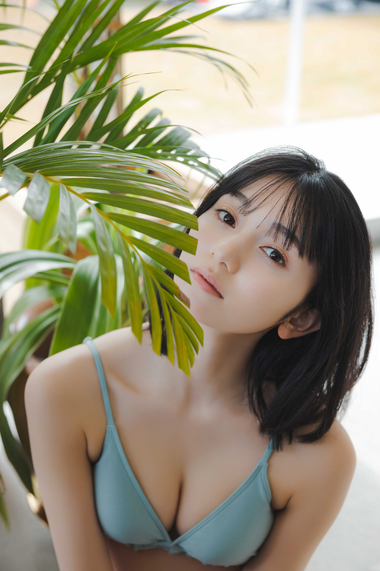 Fuuka Kumazawa 熊澤風花, ＦＲＩＤＡＹデジタル写真集 『二十歳になったから』 Set.04 [26P]