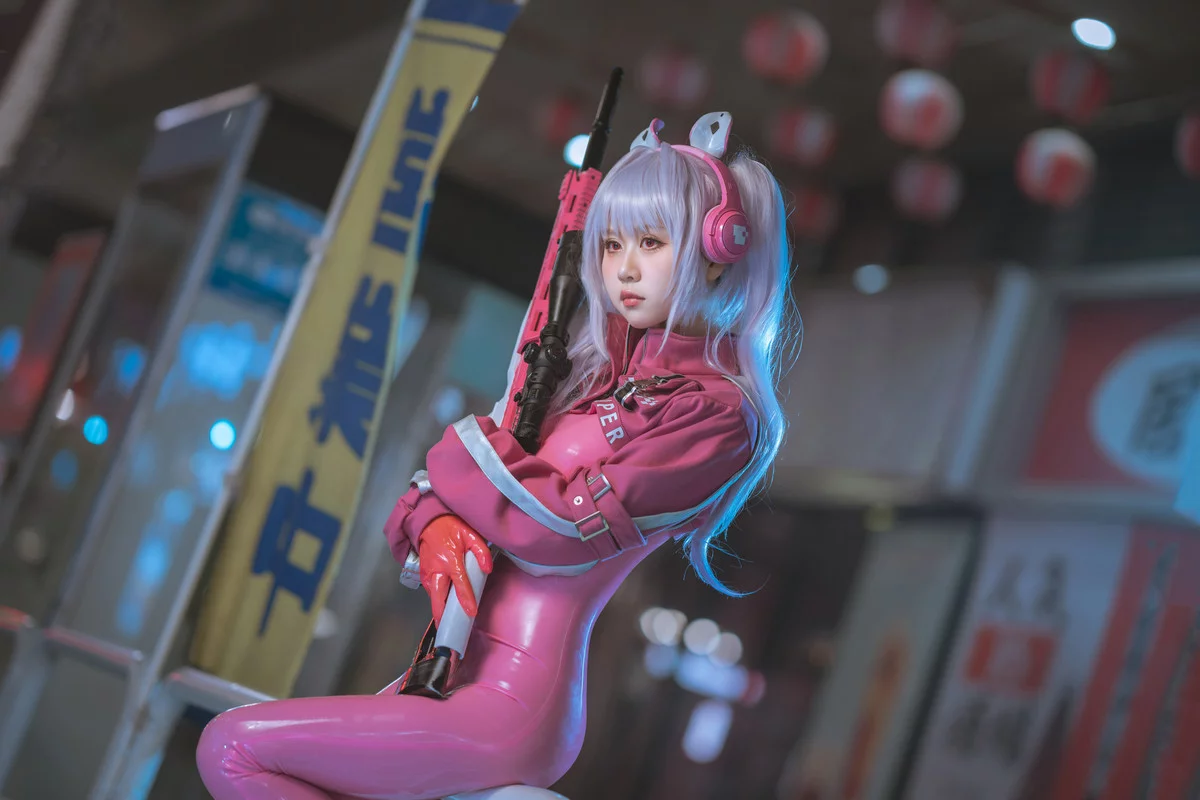 阳光美少女萌芽儿o0爱丽丝主题户外性感粉红连体衣紧身秀凹凸身材撩人诱惑写真 [108P]