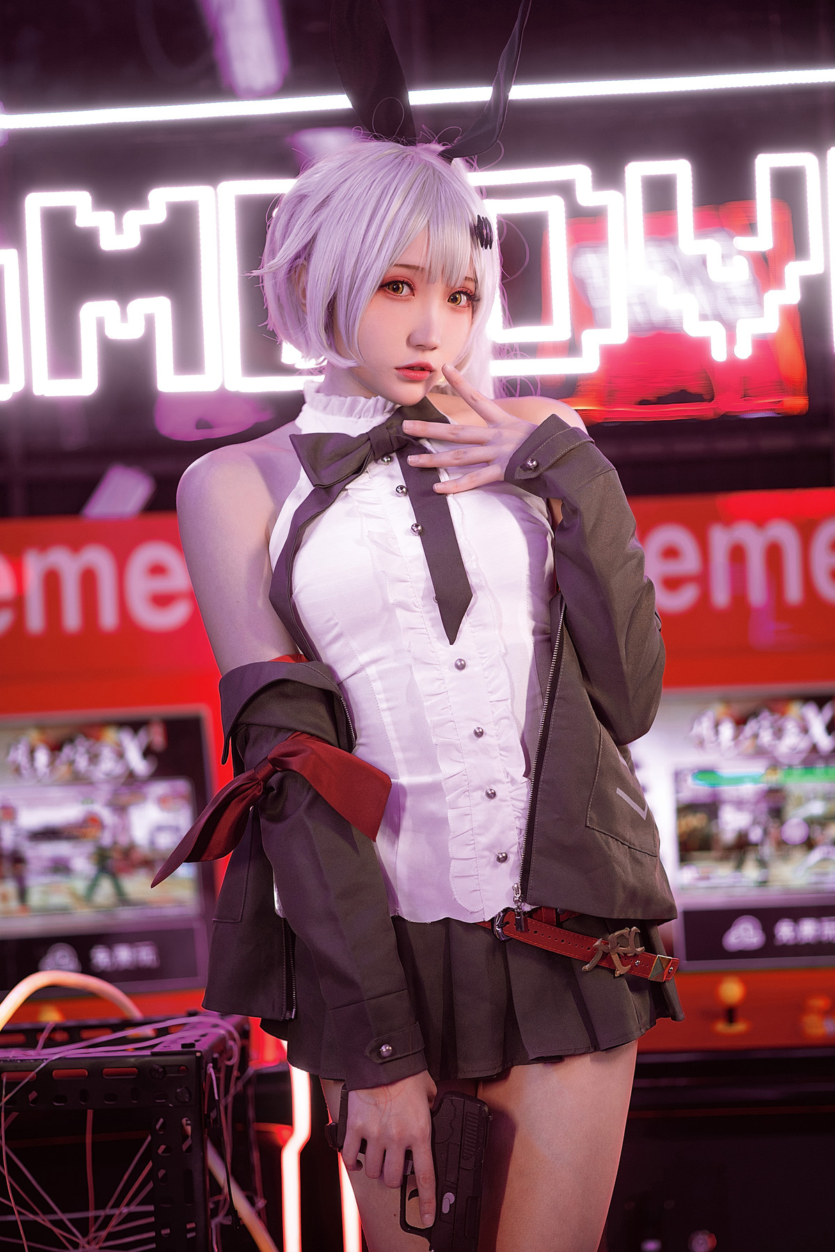 Cosplay 瓜希酱 少女前线 FN-57 Five-seveN [38P]