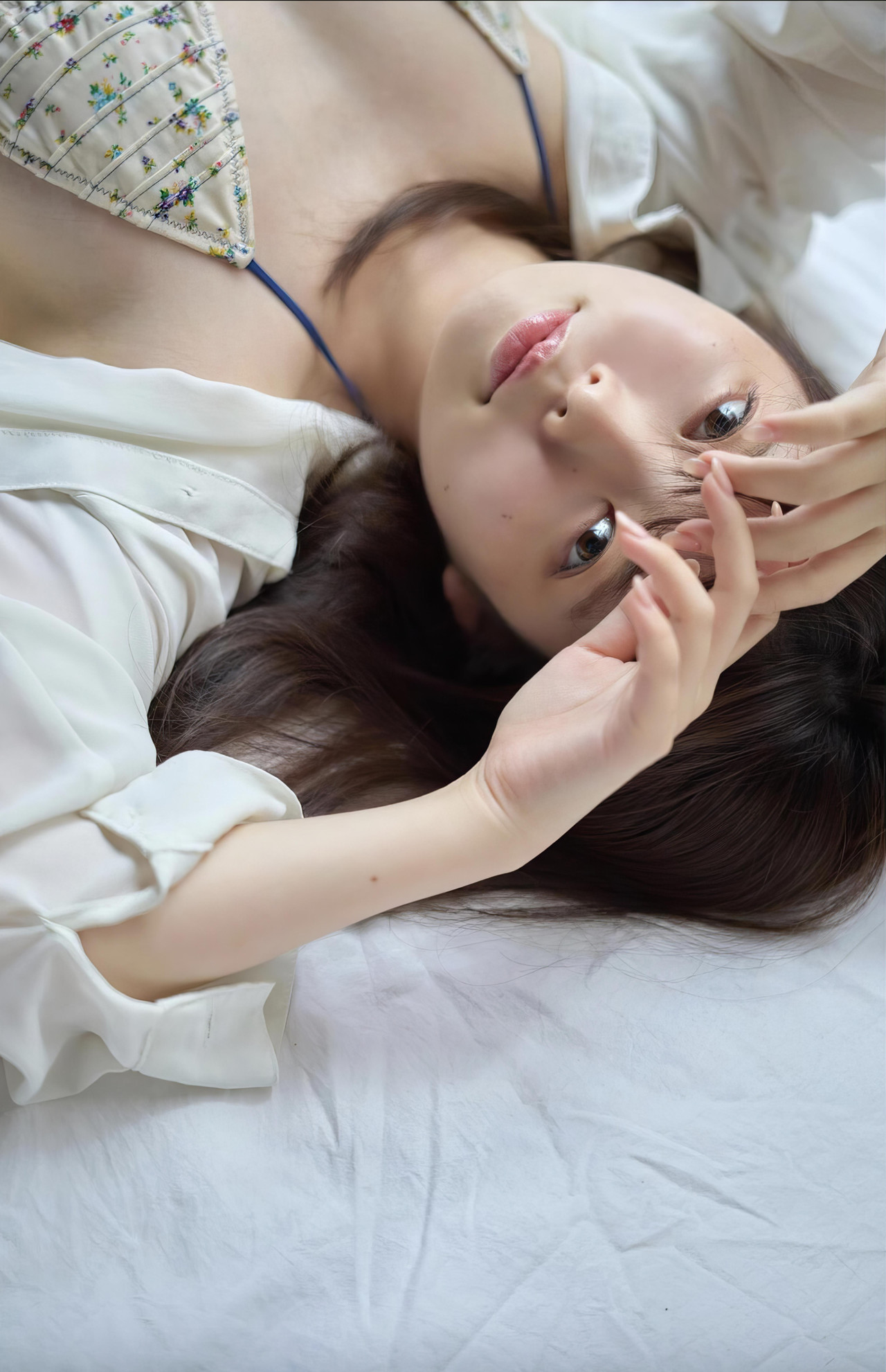 Koron Yanagiba やなぎばころん, Harvest Time 写真集 「Distotion Vol.01」[240P]