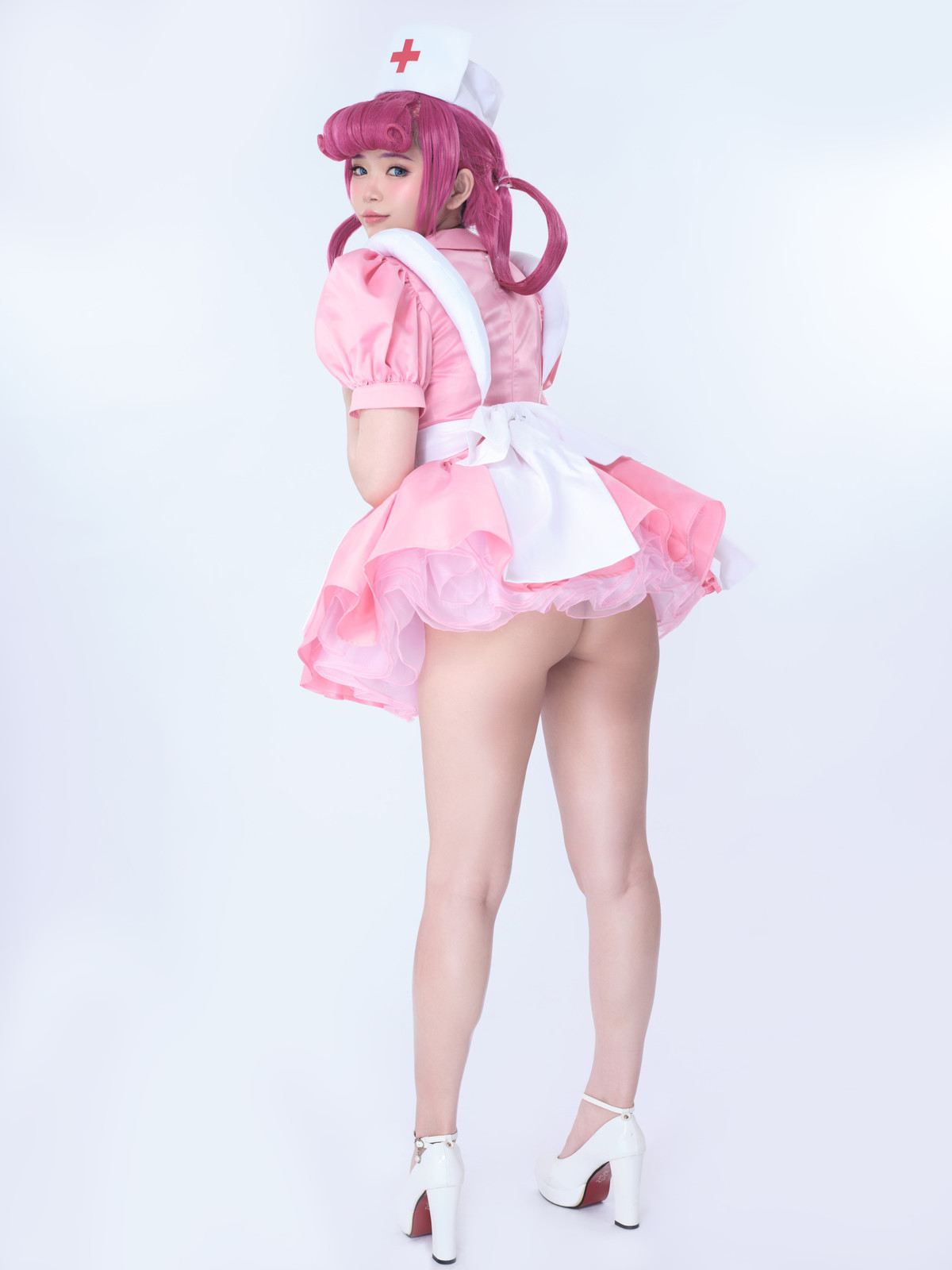 Cosplay ZinieQ Nurse Joy [35P]