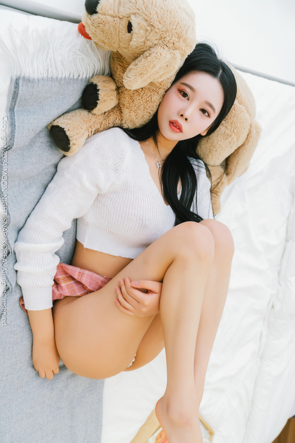 Yoo-ah 유아, [Moon Night Snap] She has a delicious top Set.01 [70P]