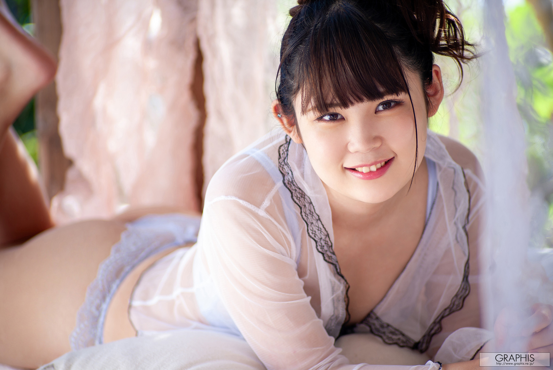 Hikari Tsukino 月野星, [Graphis] First Gravure Vol.06 [31P]