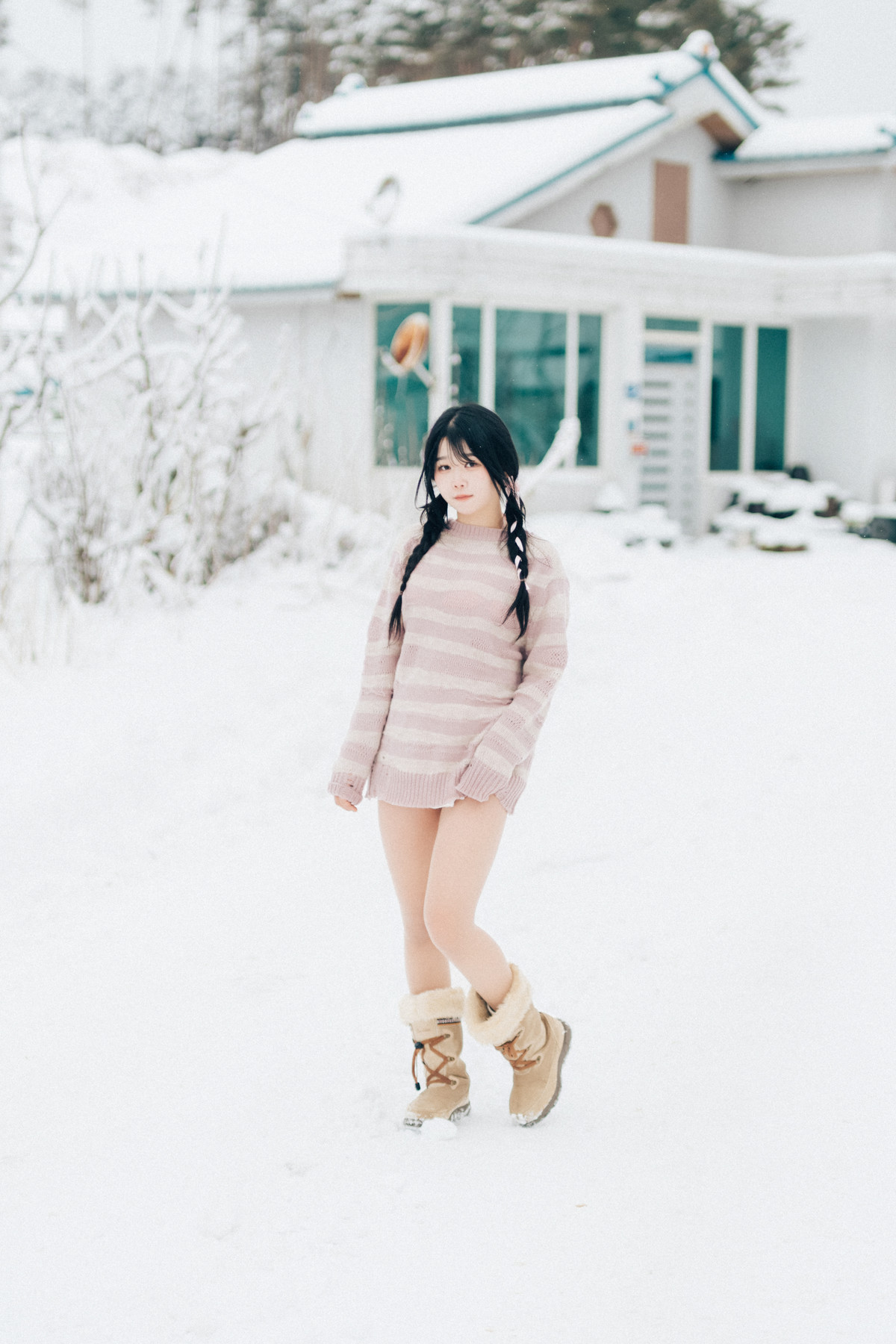 ZIA.Kwon 권지아, [Loozy] Snow Girl Set.02 [56P]