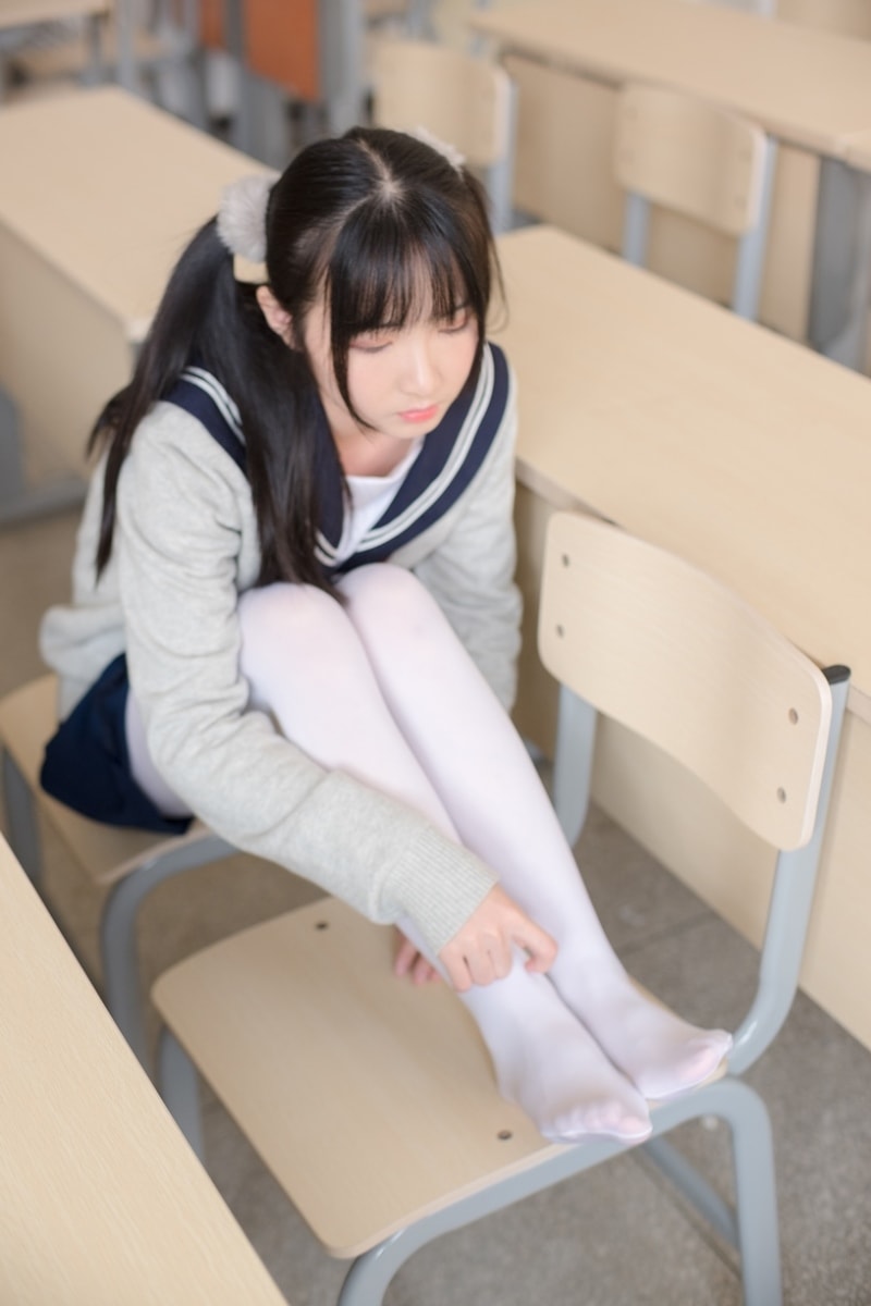 森萝财团 - SSR 004 School Uniform [66P]