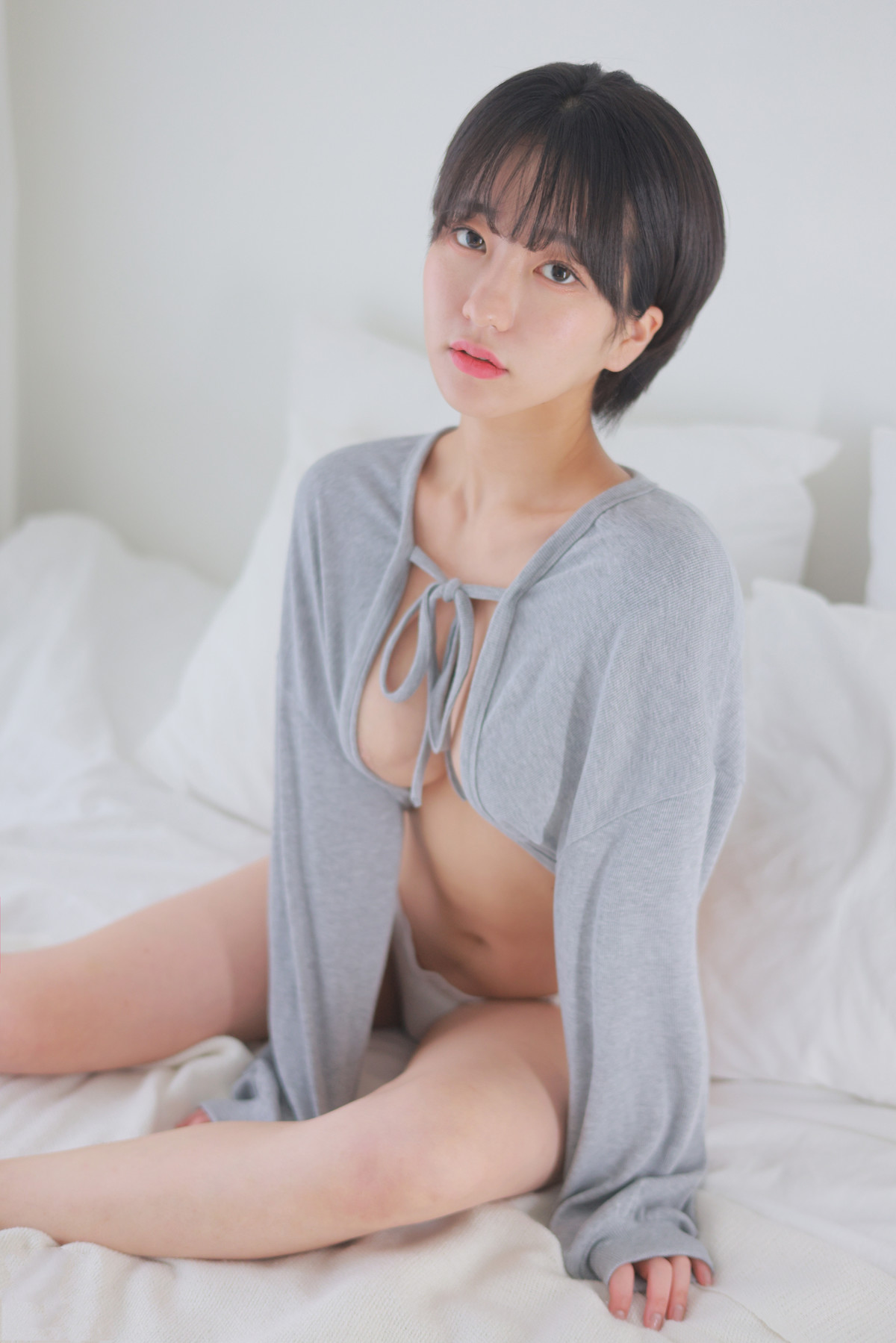 Sehee 세희, [Patreon] Gray Cardigan Short Cut Set.01 [32P]