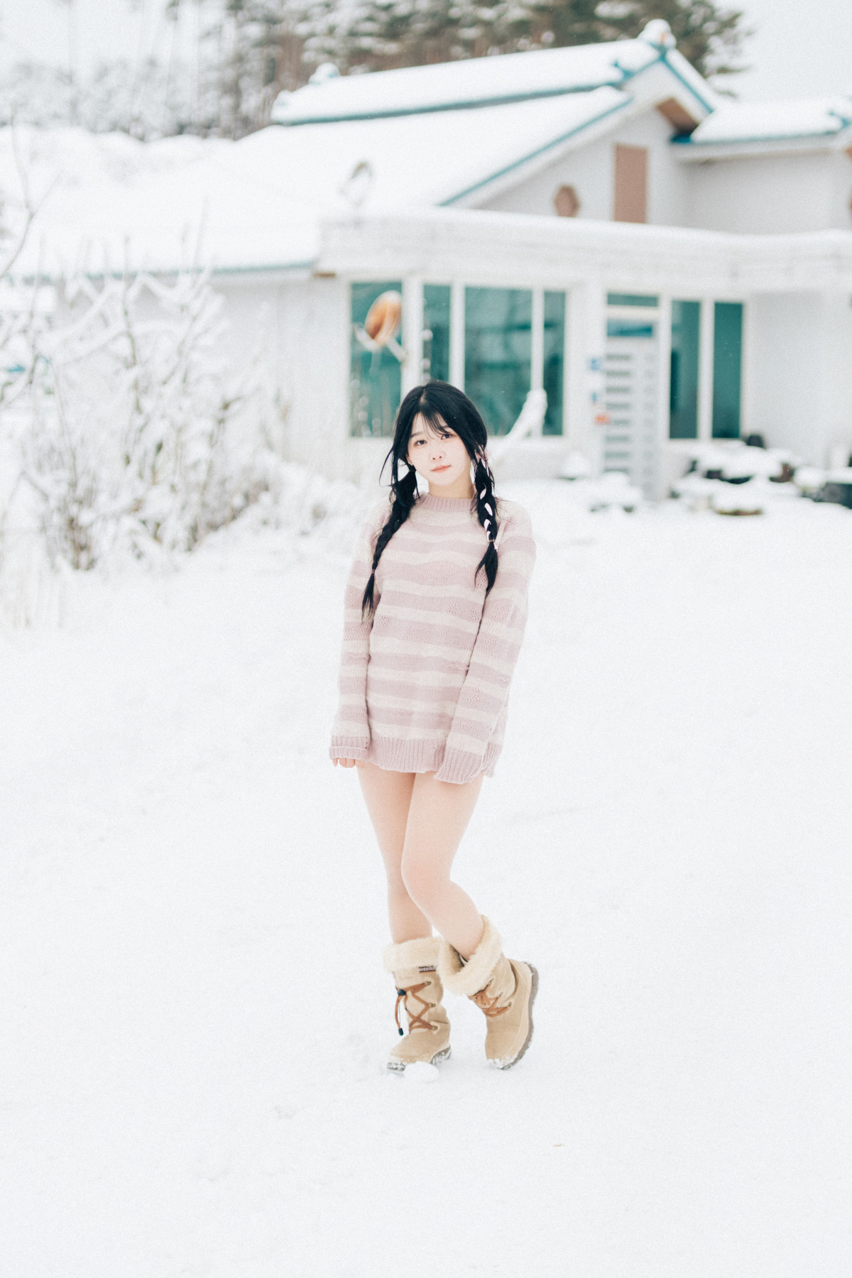 ZIA.Kwon 권지아, [Loozy] Snow Girl Set.02 [56P]