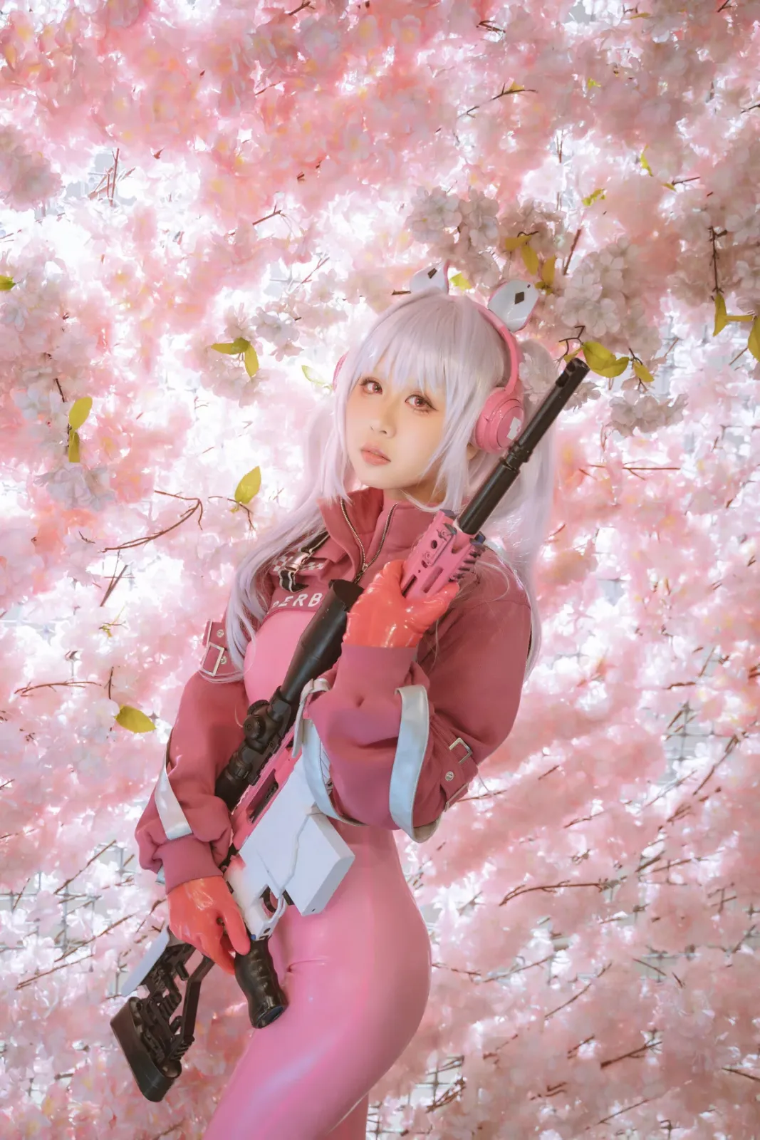 阳光美少女萌芽儿o0爱丽丝主题户外性感粉红连体衣紧身秀凹凸身材撩人诱惑写真 [108P]