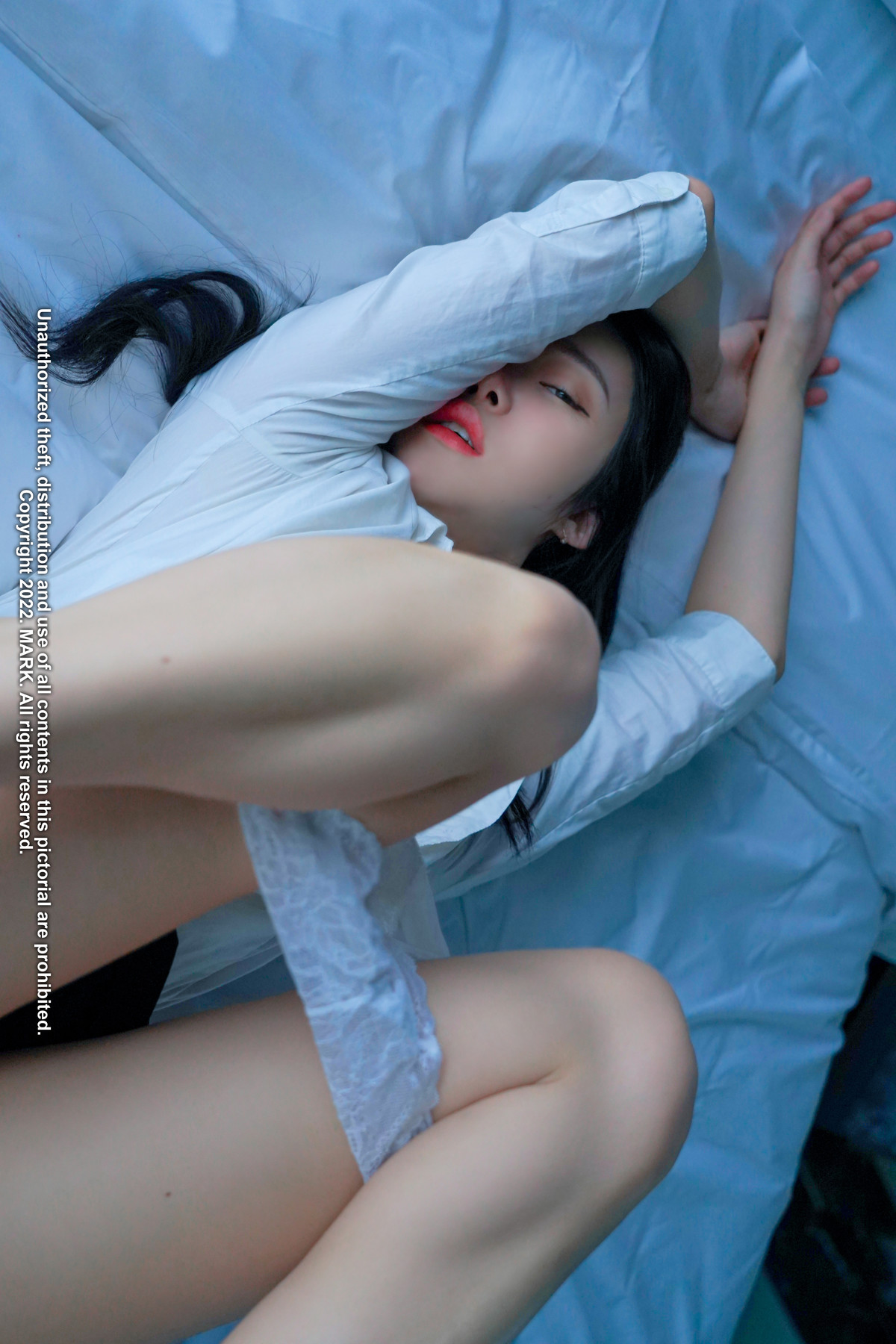 Inah 이나, [Lilynah] Vol.02 Inah x Mark Set.01 [54P]