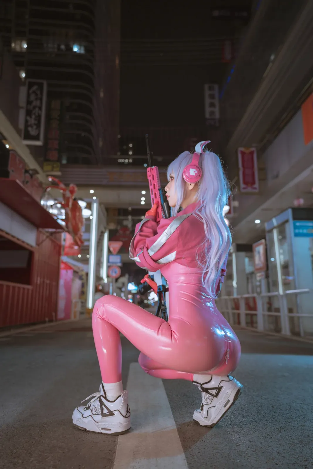 阳光美少女萌芽儿o0爱丽丝主题户外性感粉红连体衣紧身秀凹凸身材撩人诱惑写真 [108P]
