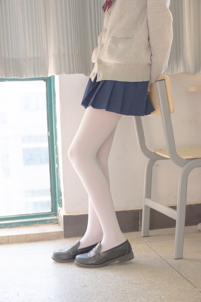 森萝财团 - SSR 004 School Uniform [66P]