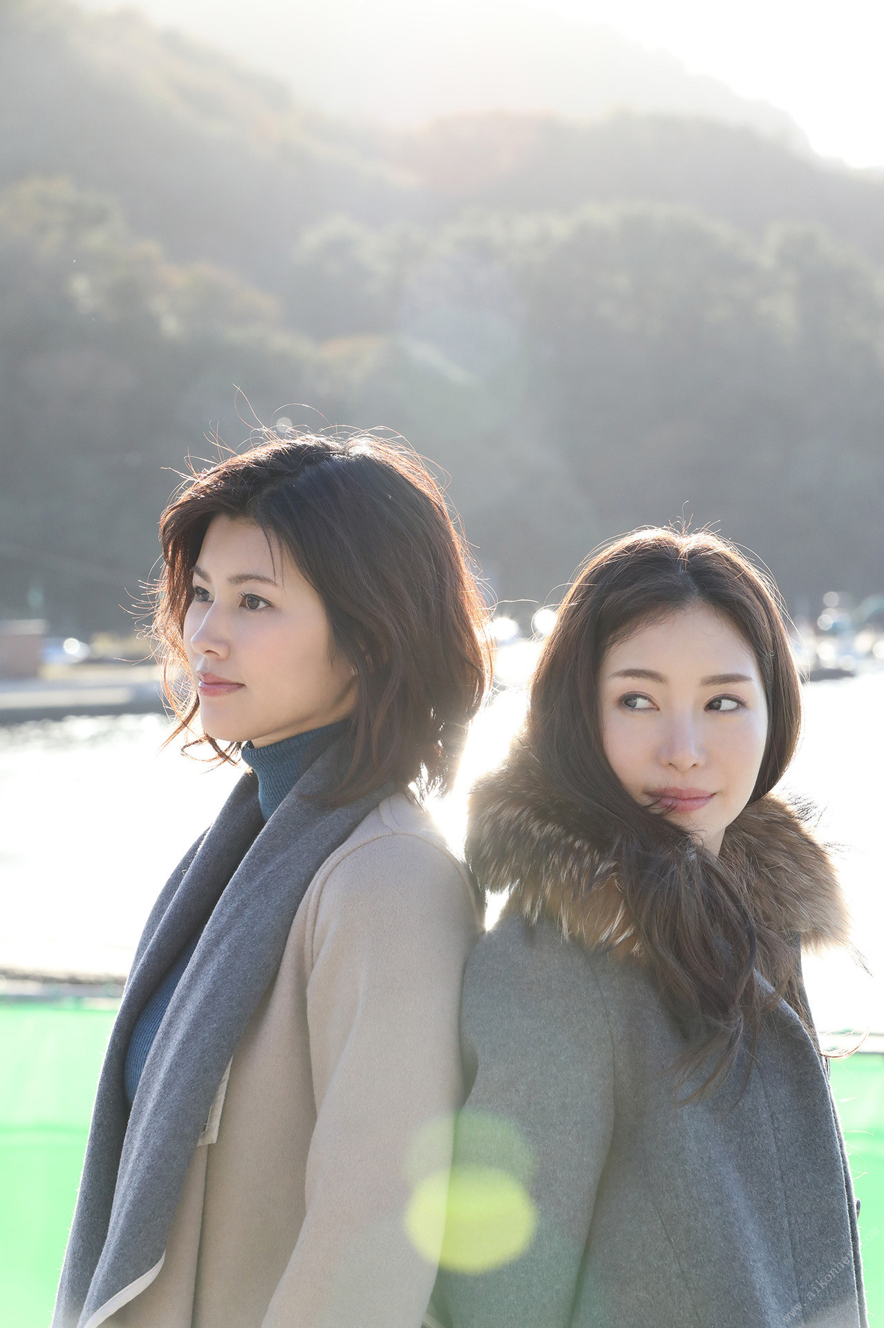 美乃すずめ 小野夕子, 週刊ポストデジタル写真集 神戸の女ＶＳ湘南の女 愛をちょうだい Set.04 [26P]