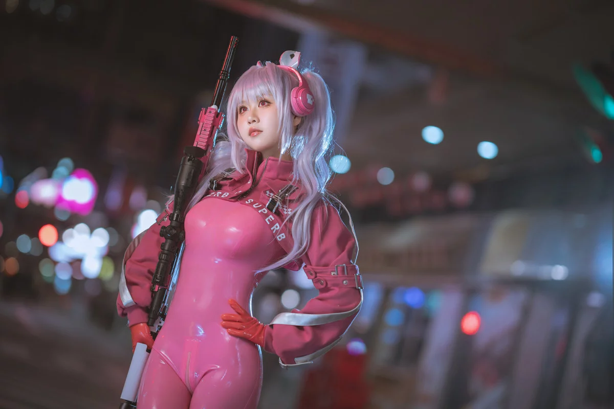 阳光美少女萌芽儿o0爱丽丝主题户外性感粉红连体衣紧身秀凹凸身材撩人诱惑写真 [108P]