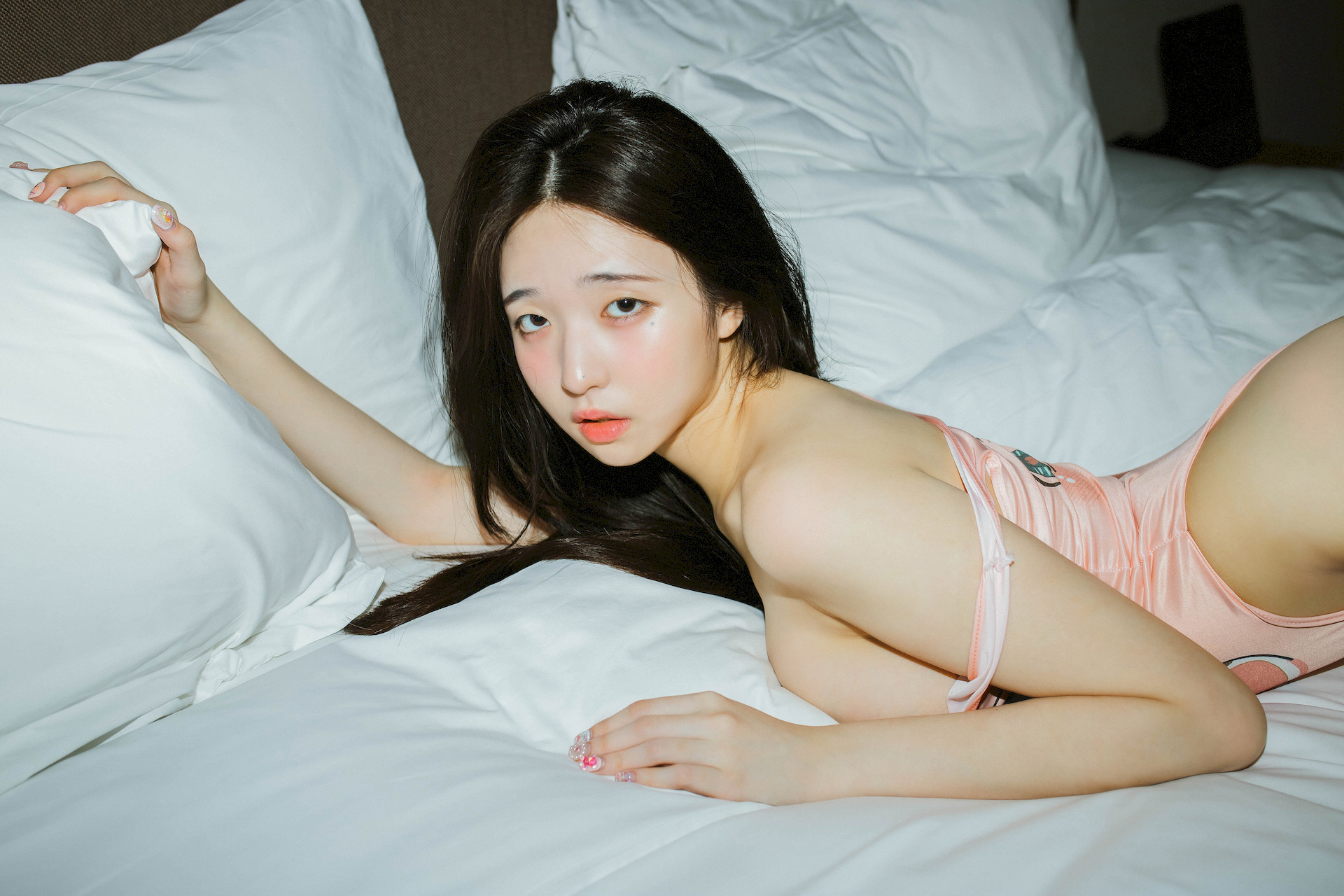 Yeon Woo 연우, [Moon Night Snap] Only you Vol.01 [100P]