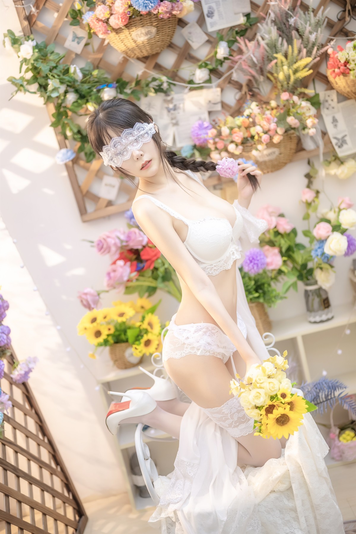香草喵露露写真 Cosplay 白色玫瑰 [48P]