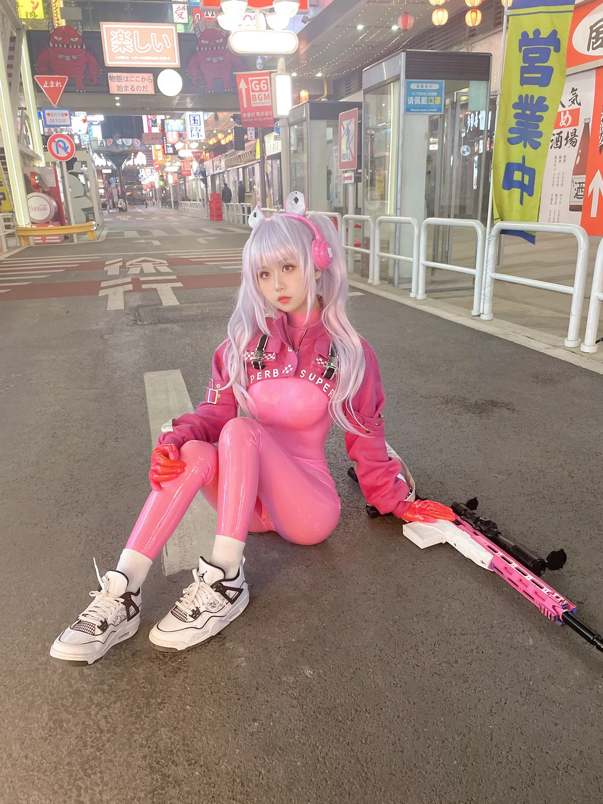 阳光美少女萌芽儿o0爱丽丝主题户外性感粉红连体衣紧身秀凹凸身材撩人诱惑写真 [108P]