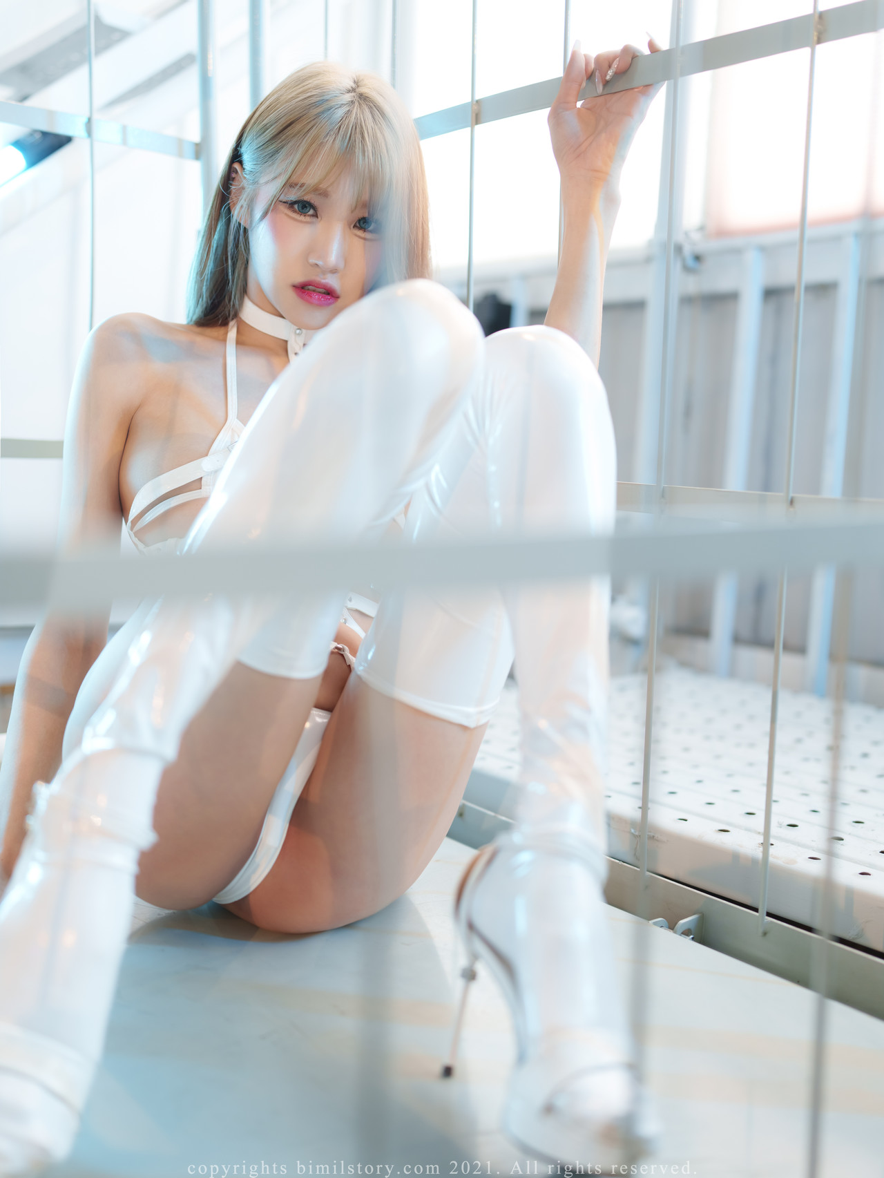 Taeri 태리, [Bimilstory] Vol.01 Debut Work [143P]