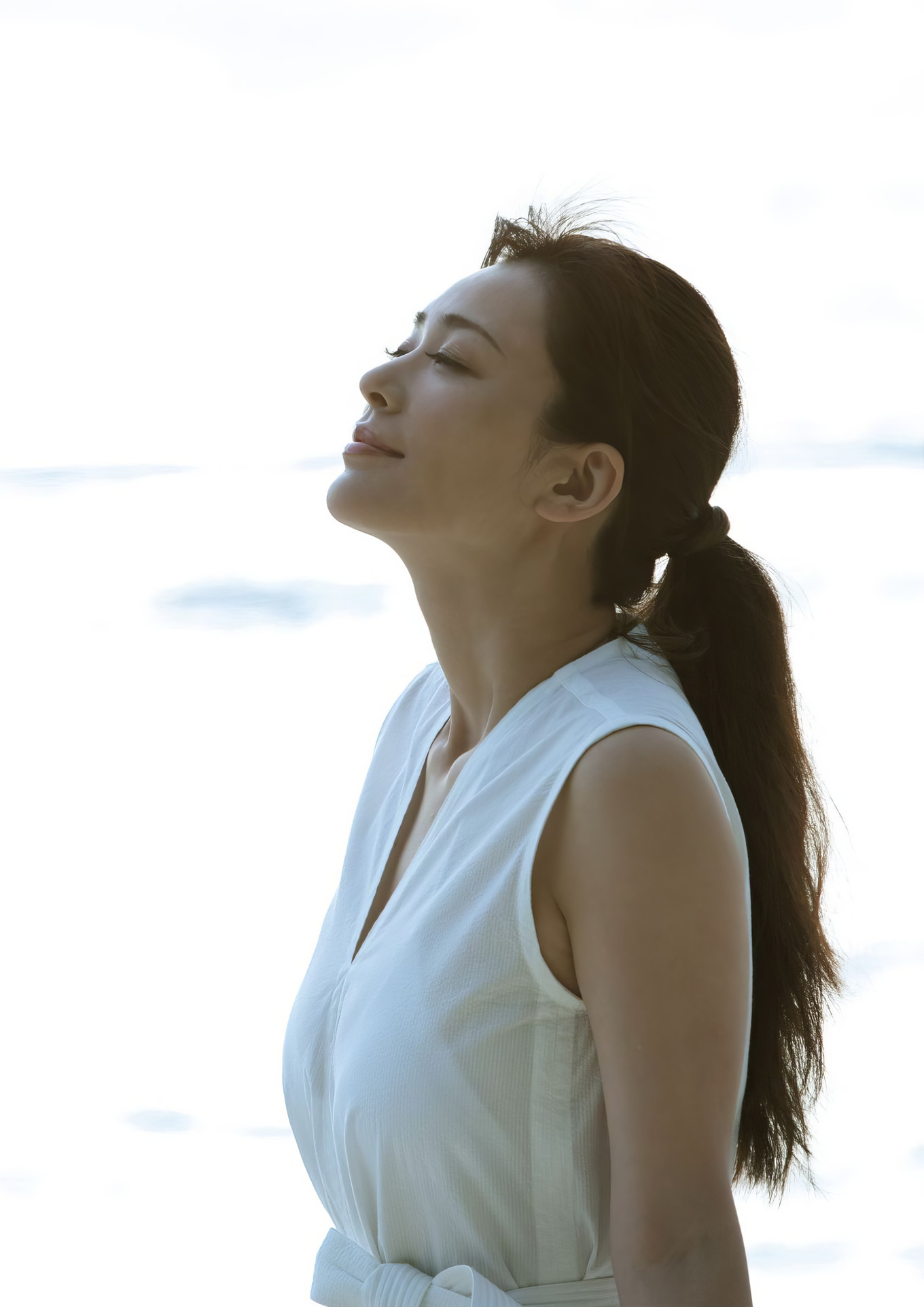 Chiaki Hiratsuka 平塚千瑛, ファースト写真集 『Birth』 Set.02 [35P]
