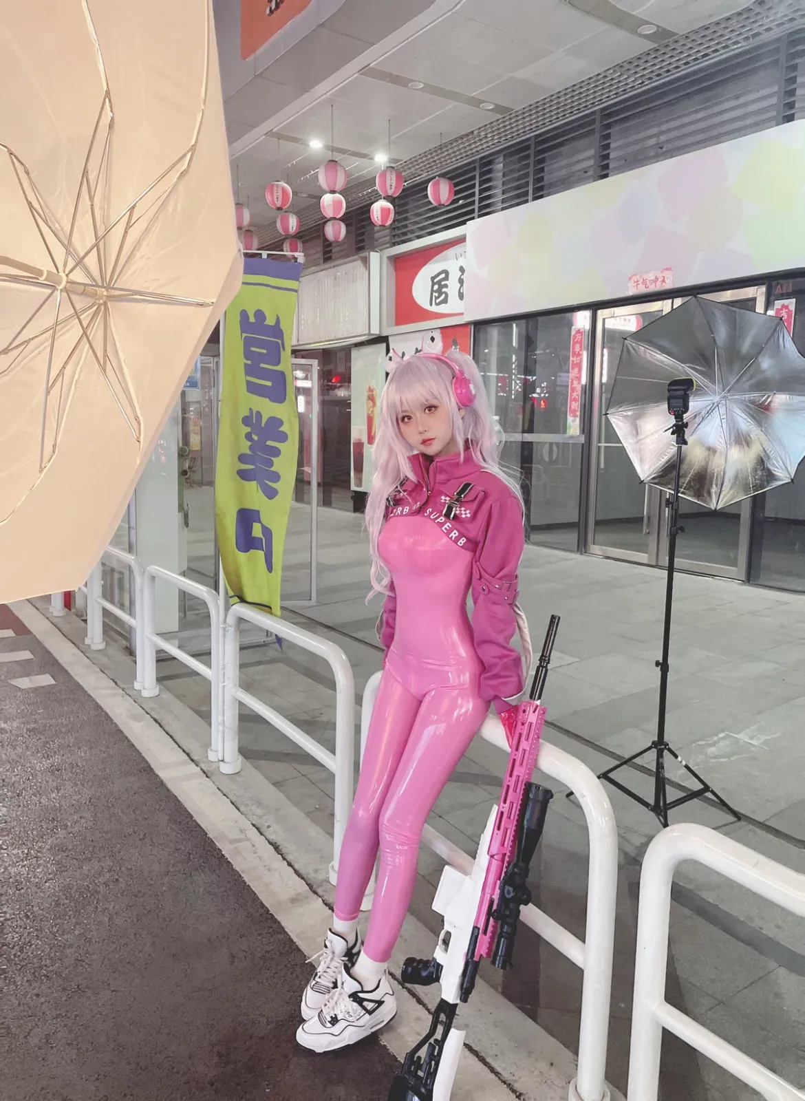 阳光美少女萌芽儿o0爱丽丝主题户外性感粉红连体衣紧身秀凹凸身材撩人诱惑写真 [108P]