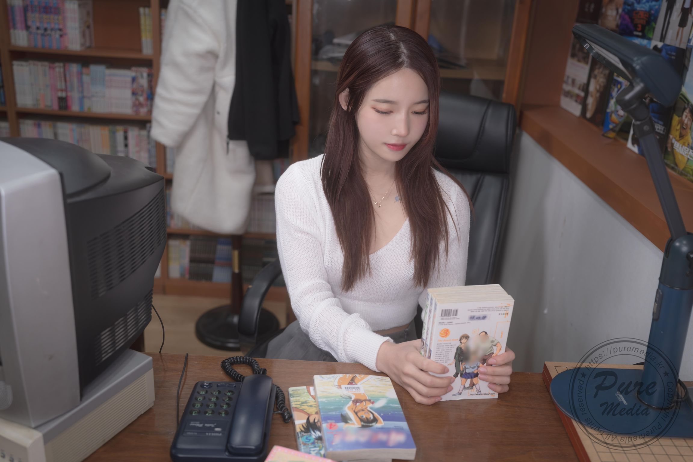 Pure Media Vol.273_ Yeha (예하) – Dreaming With Library Girl [201P]