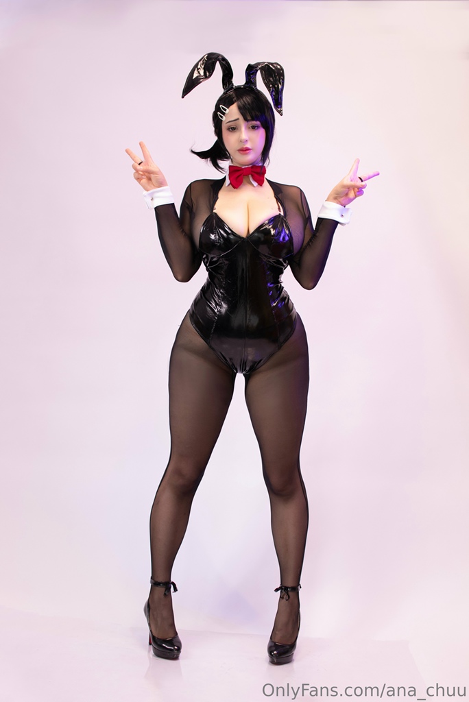 Ana Chuu – Kobeni Bunny Suit