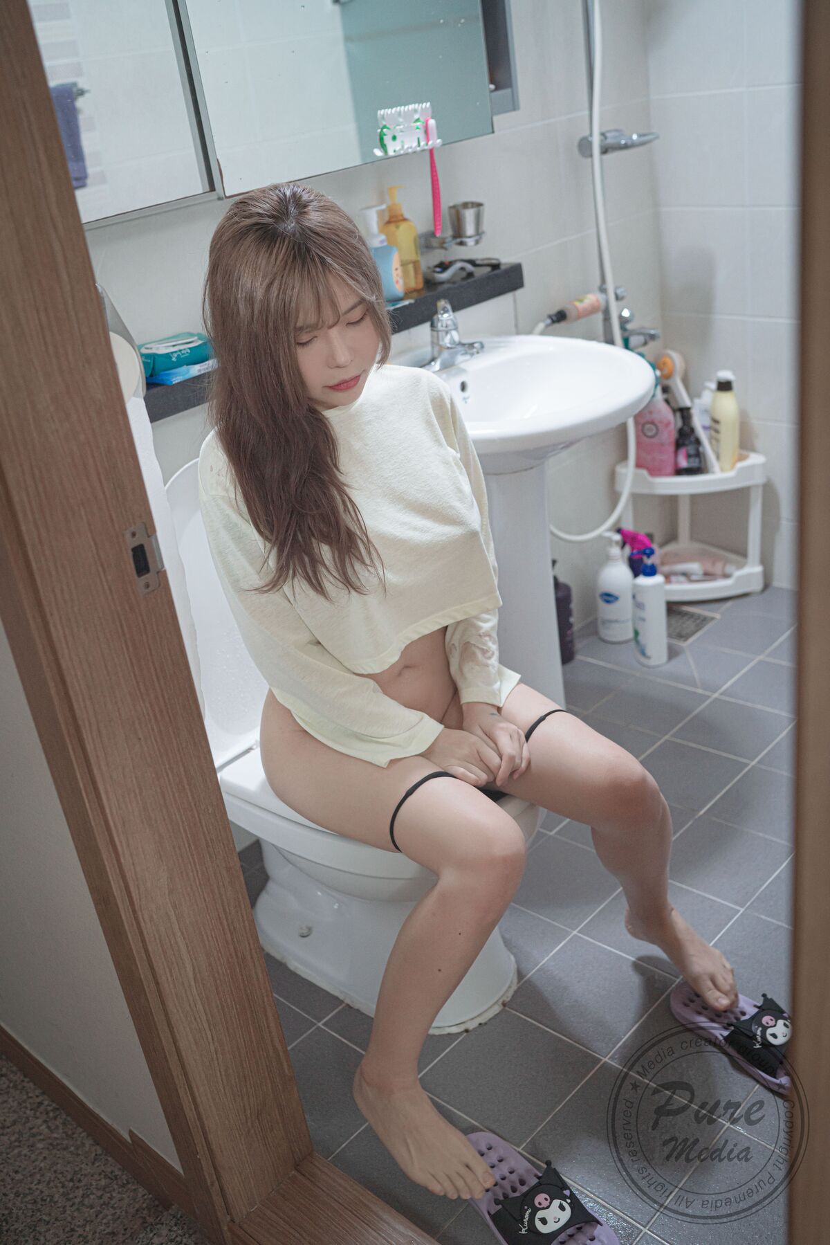 PureMedia Vol.220 LOVEY 러비 – Lovey Streamer