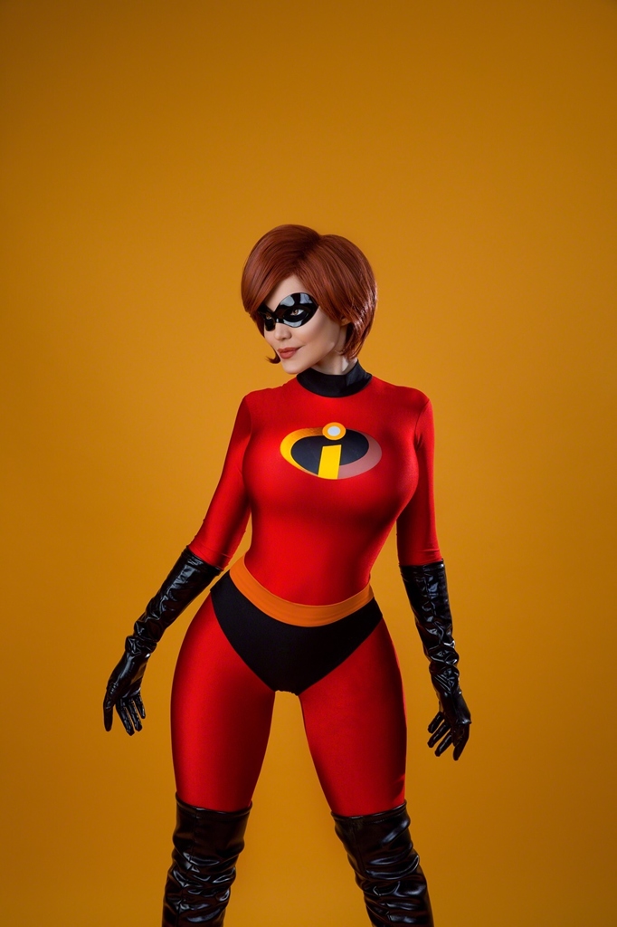 Kalinka Fox – Elastigirl [45P]