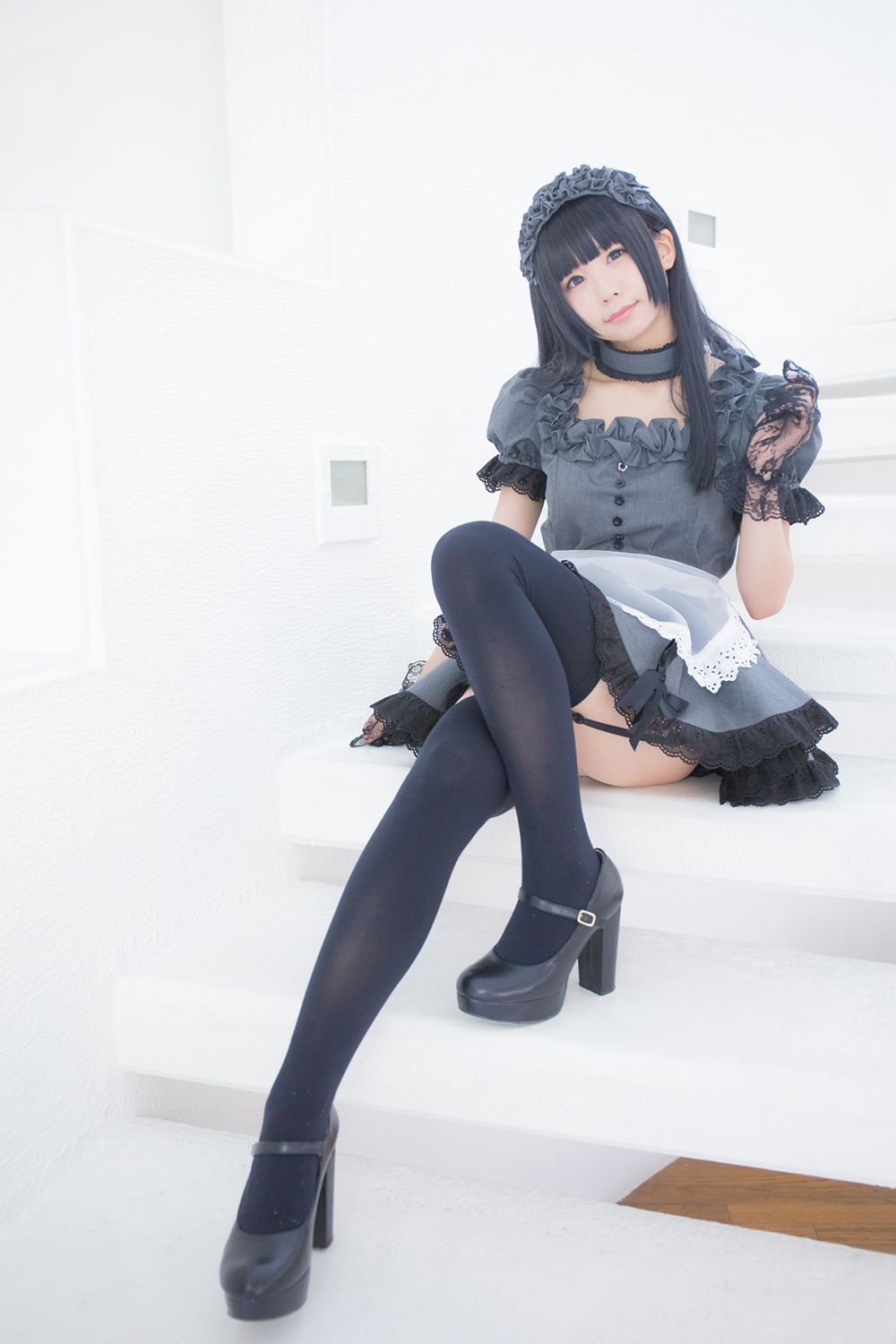 Coser@Akira Gray Maid Doll Part 3